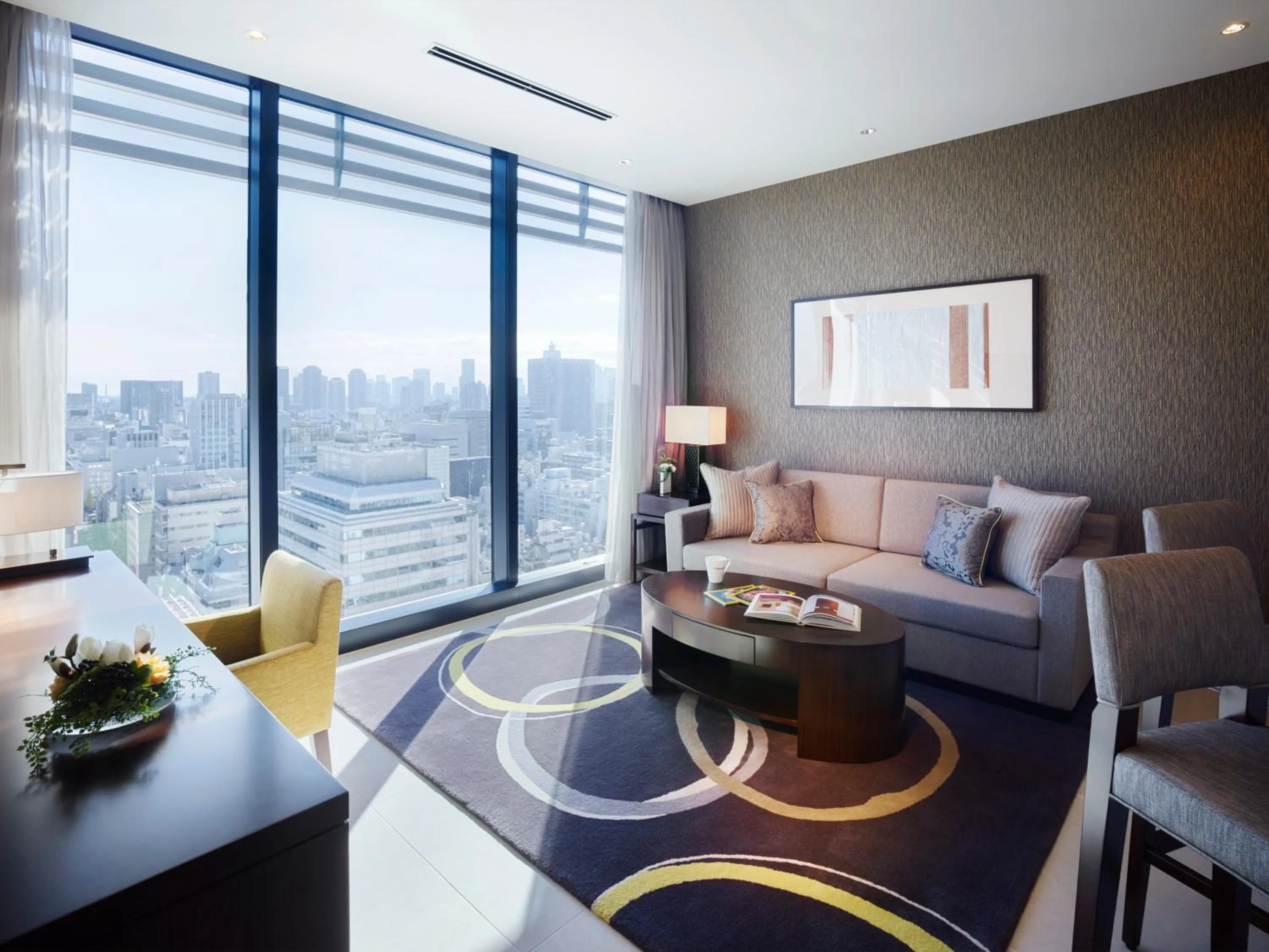 Living room in Oakwood Premier Tokyo