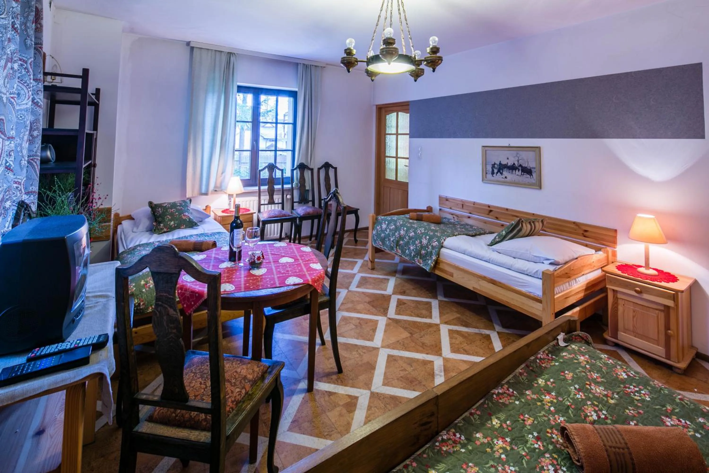 Photo of the whole room, Bed in Willa Alpina