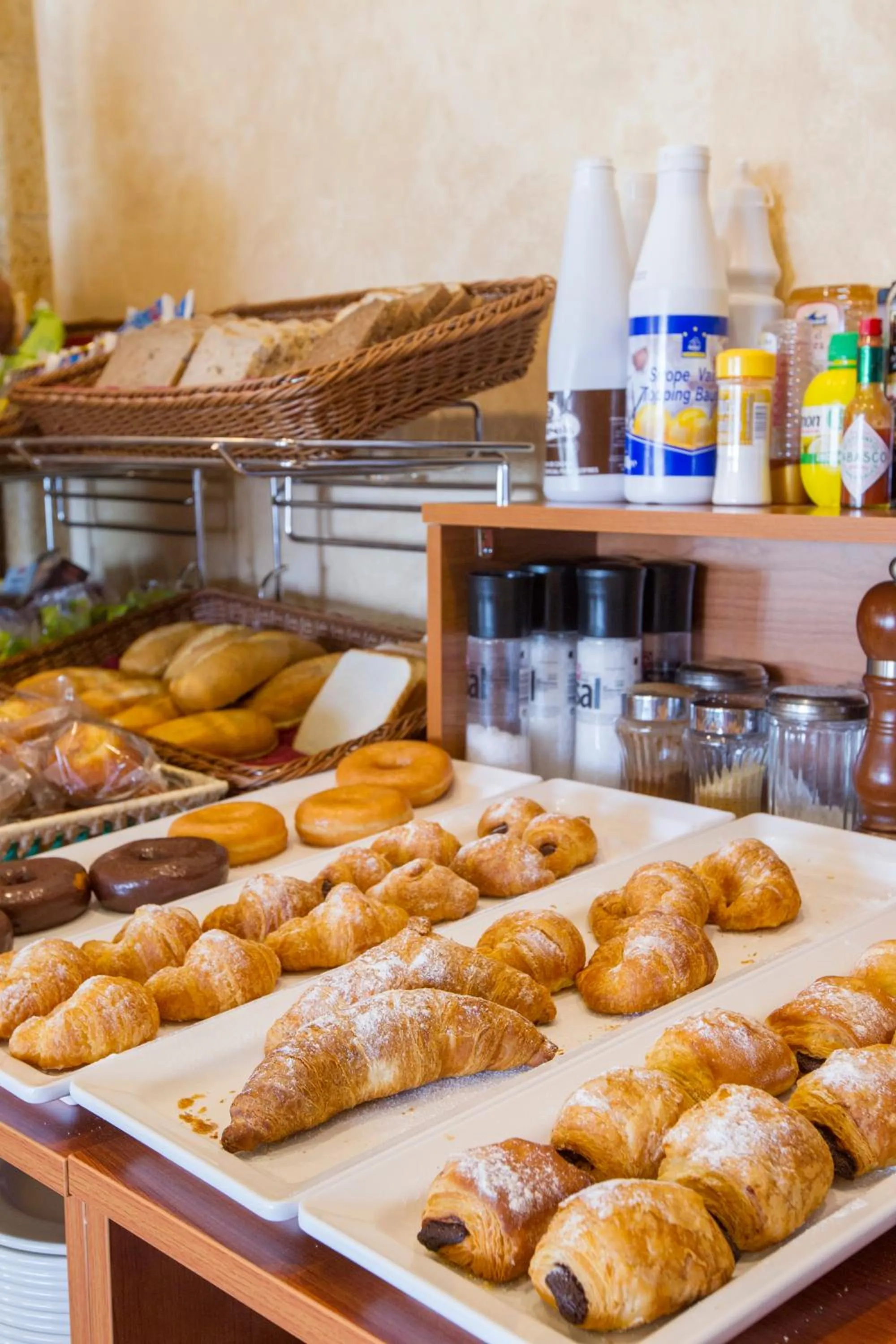 Restaurant/places to eat in Hotel Noguera El Albir