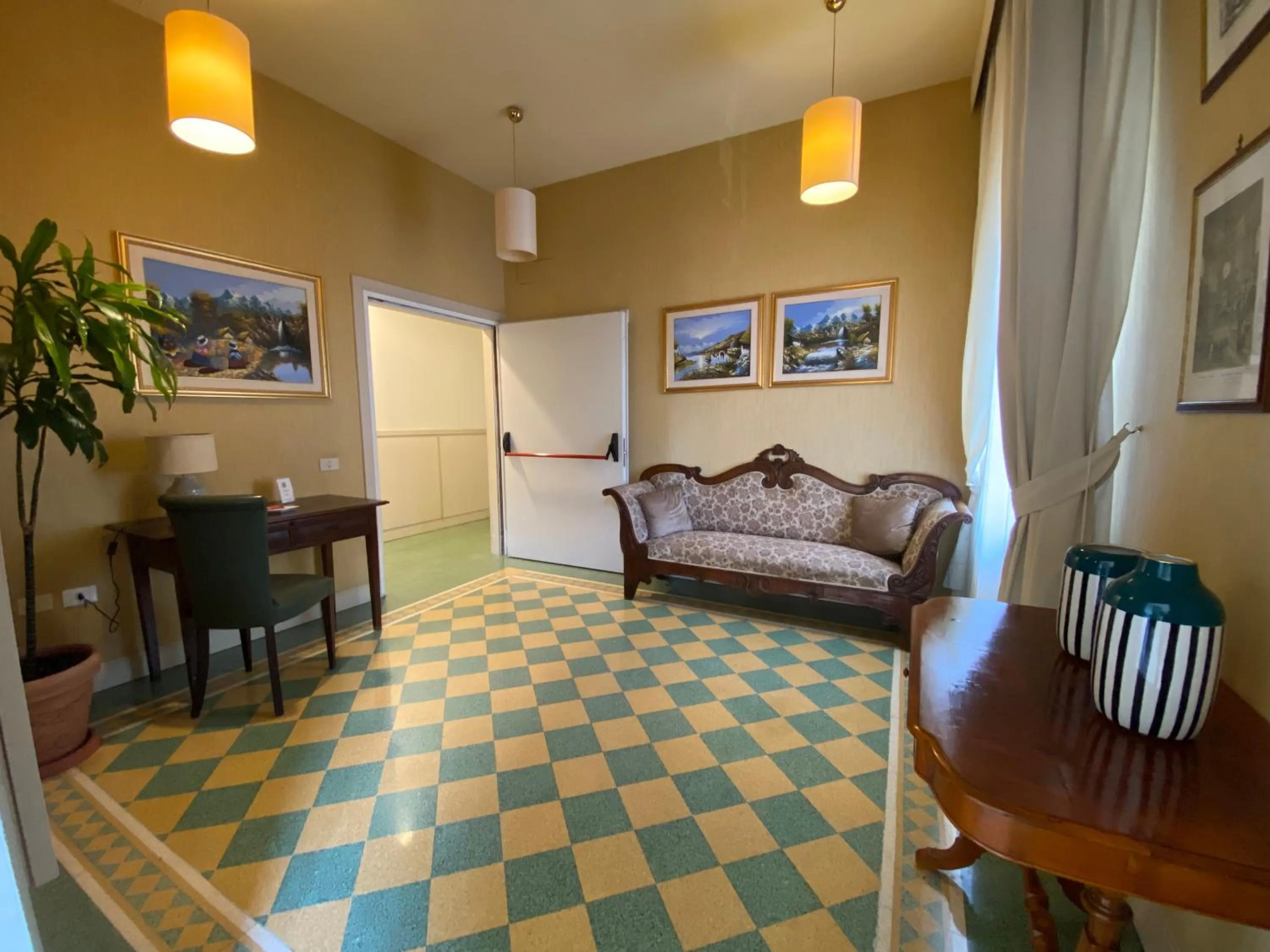 Seating area in Basilica Hotel