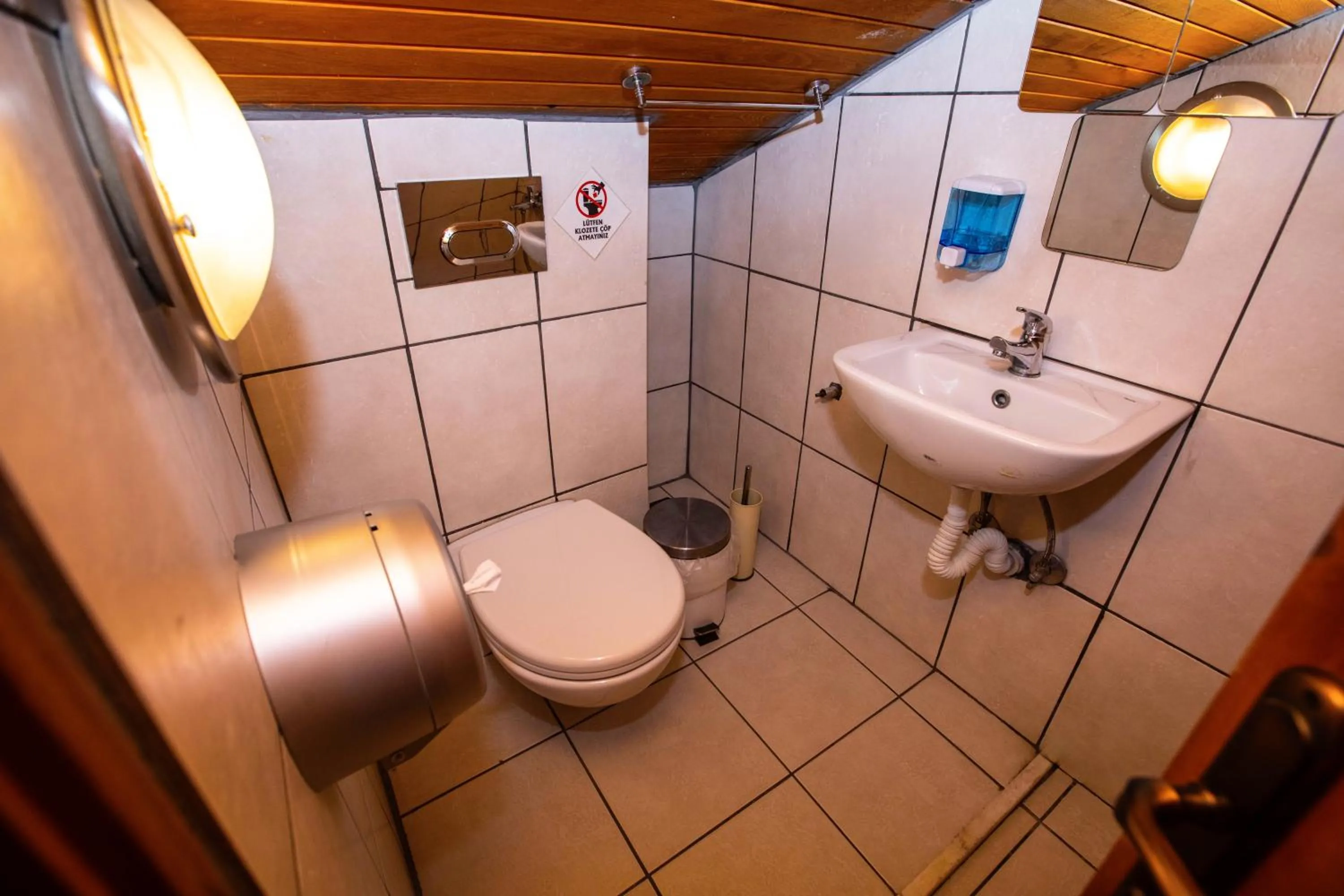 Bathroom in Şirince Klaseas Hotel&Restaurant