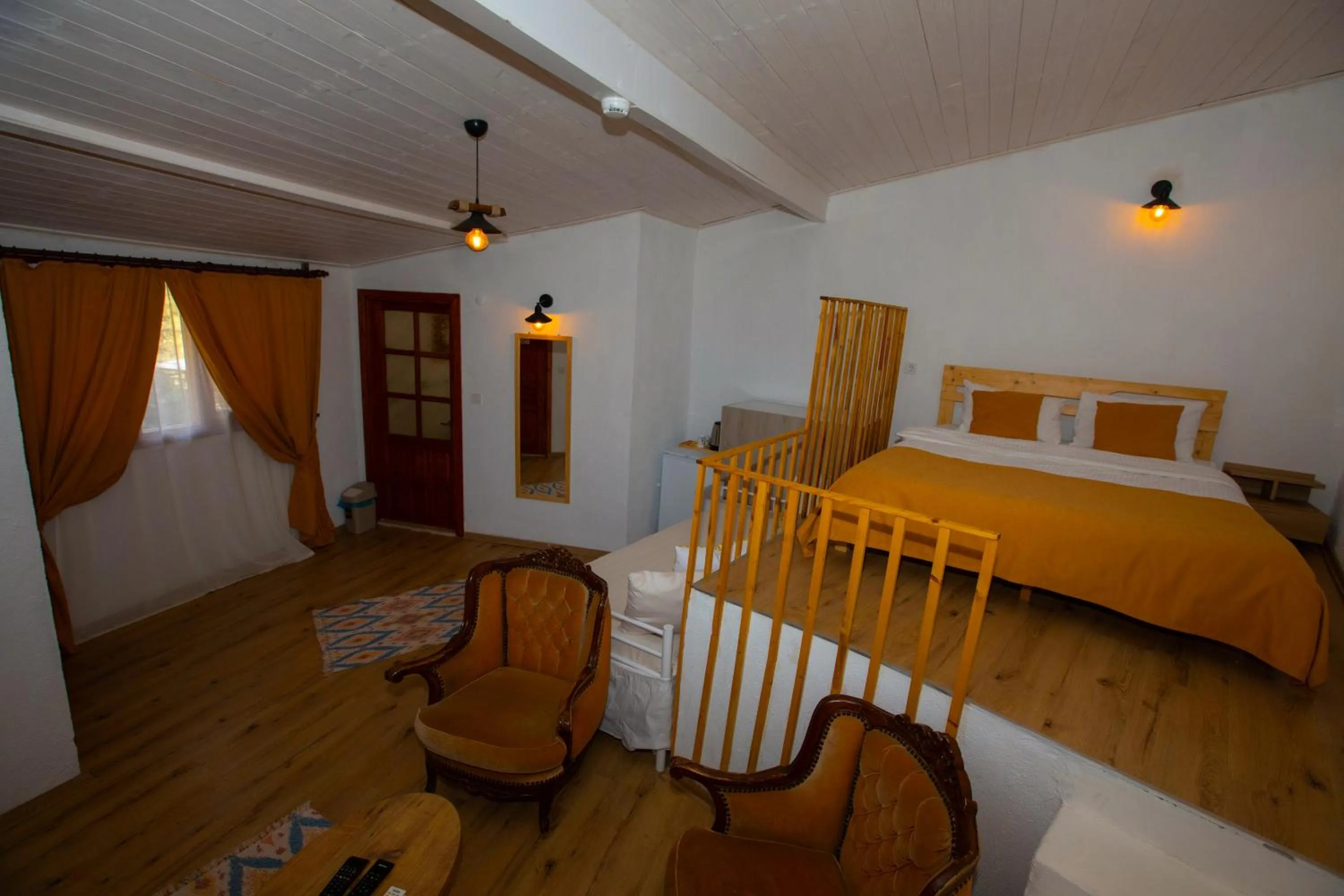 Photo of the whole room, Bed in Şirince Klaseas Hotel&Restaurant