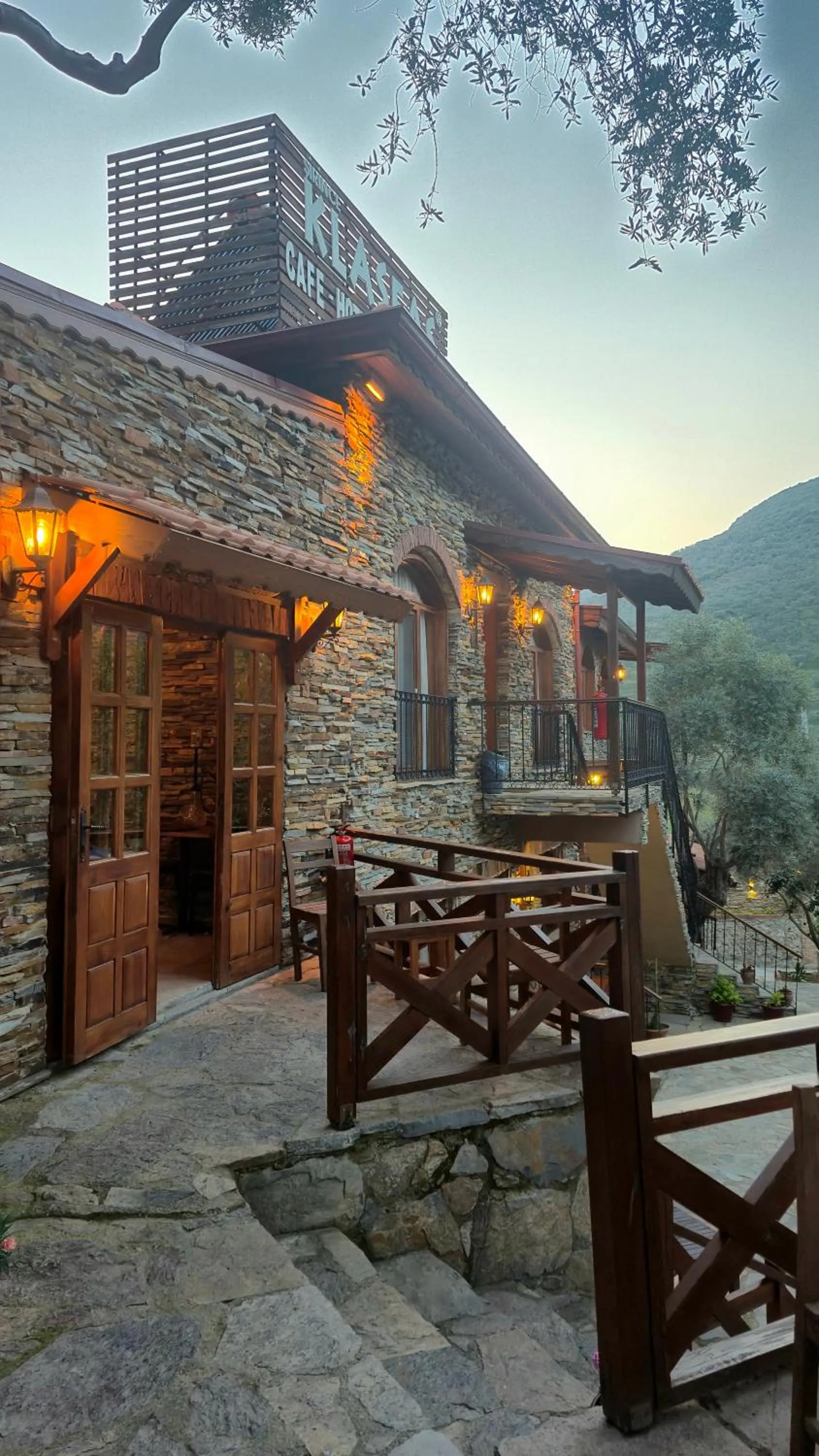 Property building in Şirince Klaseas Hotel&Restaurant