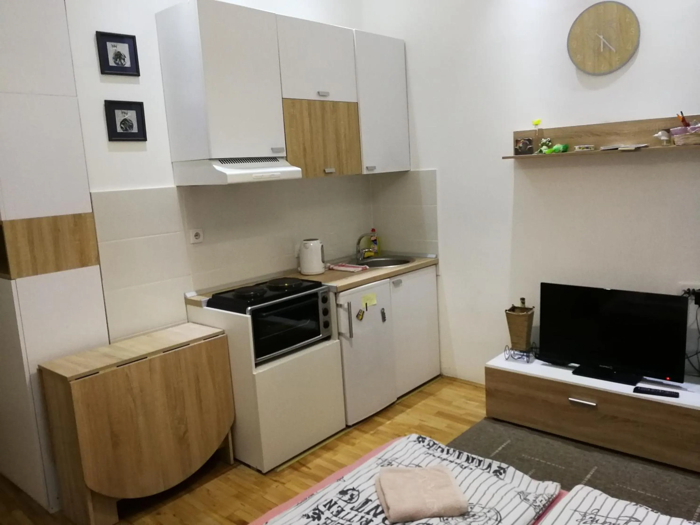 Kitchen or kitchenette in Imperia Apartments
