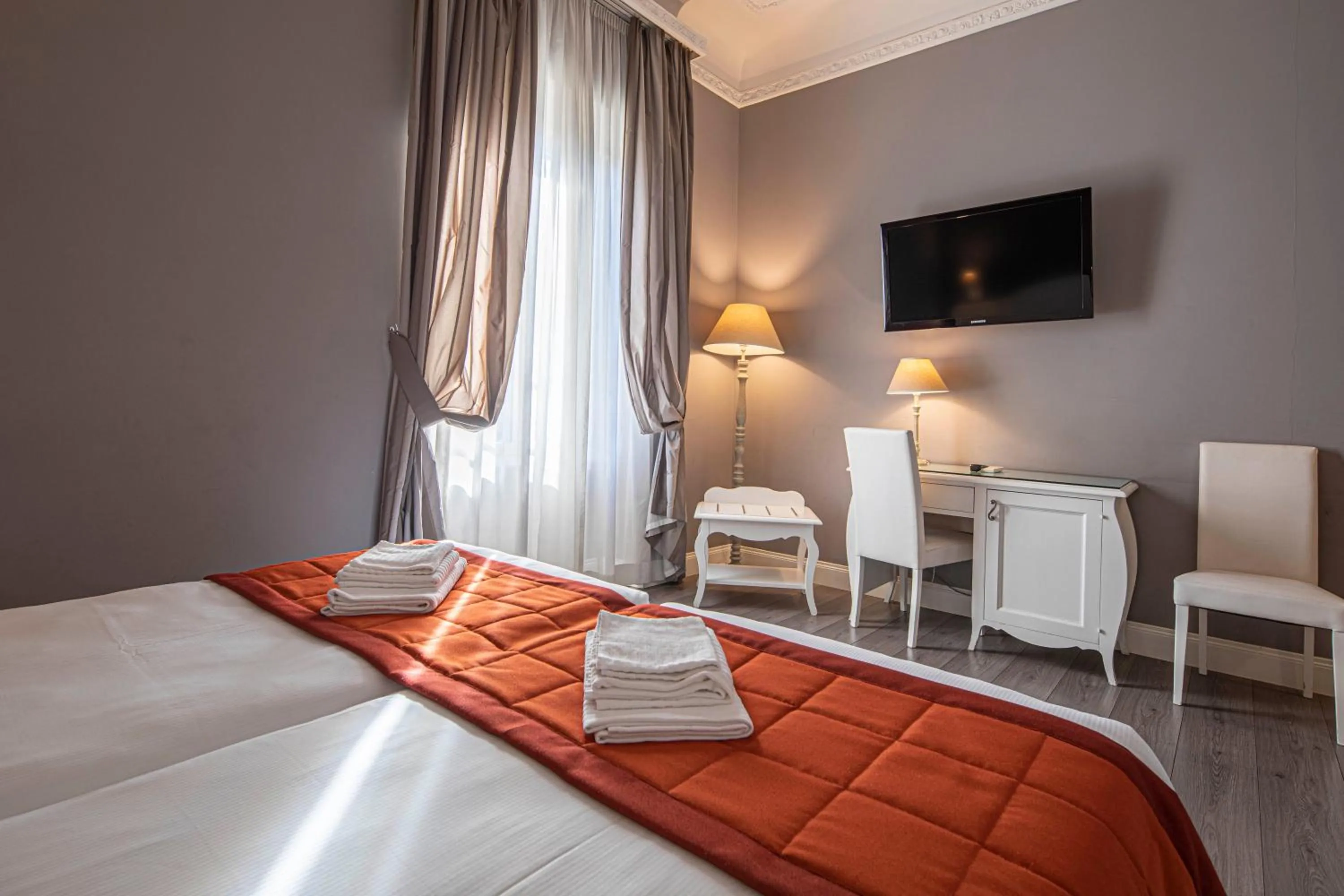 Bed in Domus Castrense