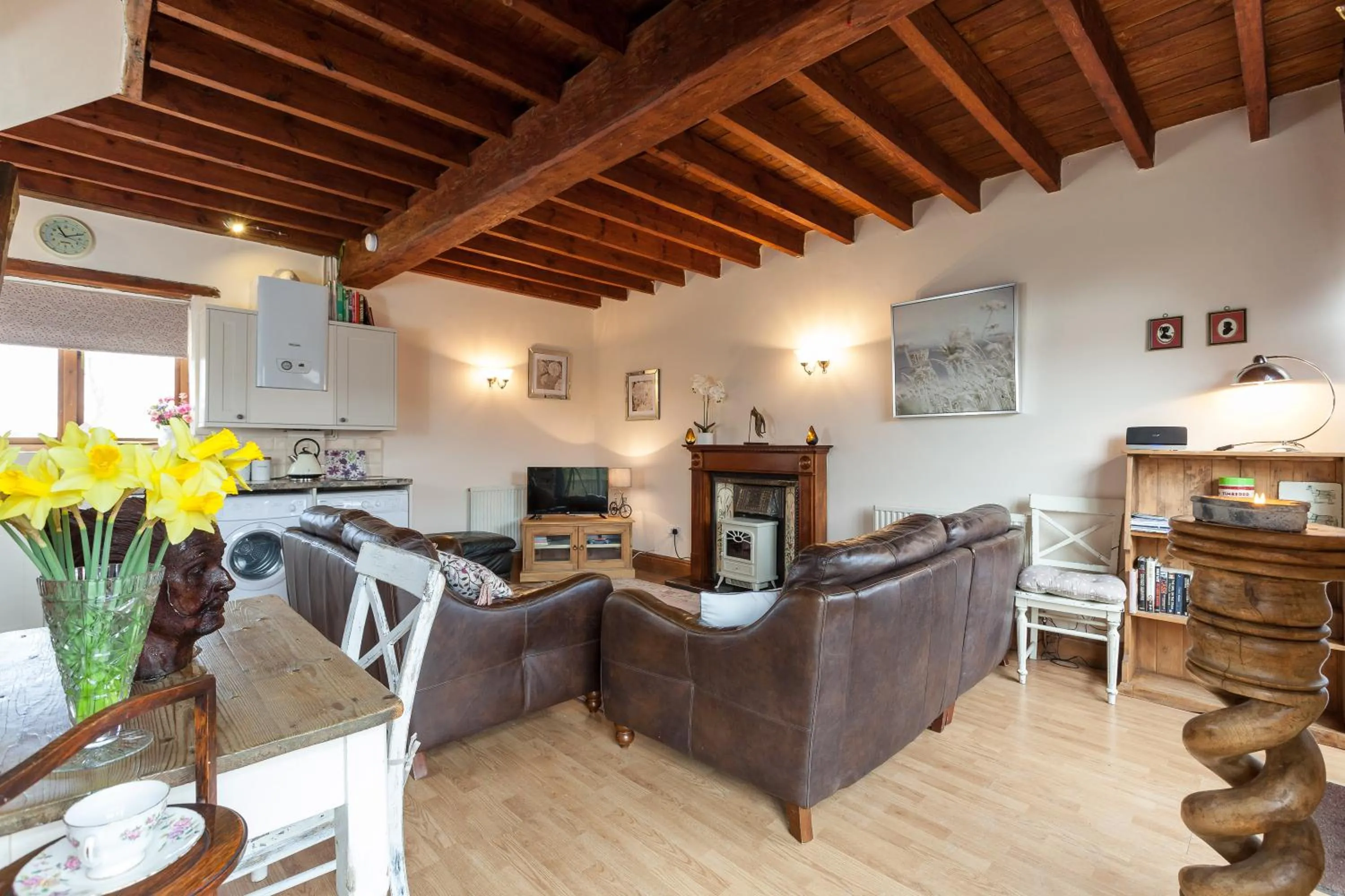 Photo of the whole room in Skipbridge Farm Cottages