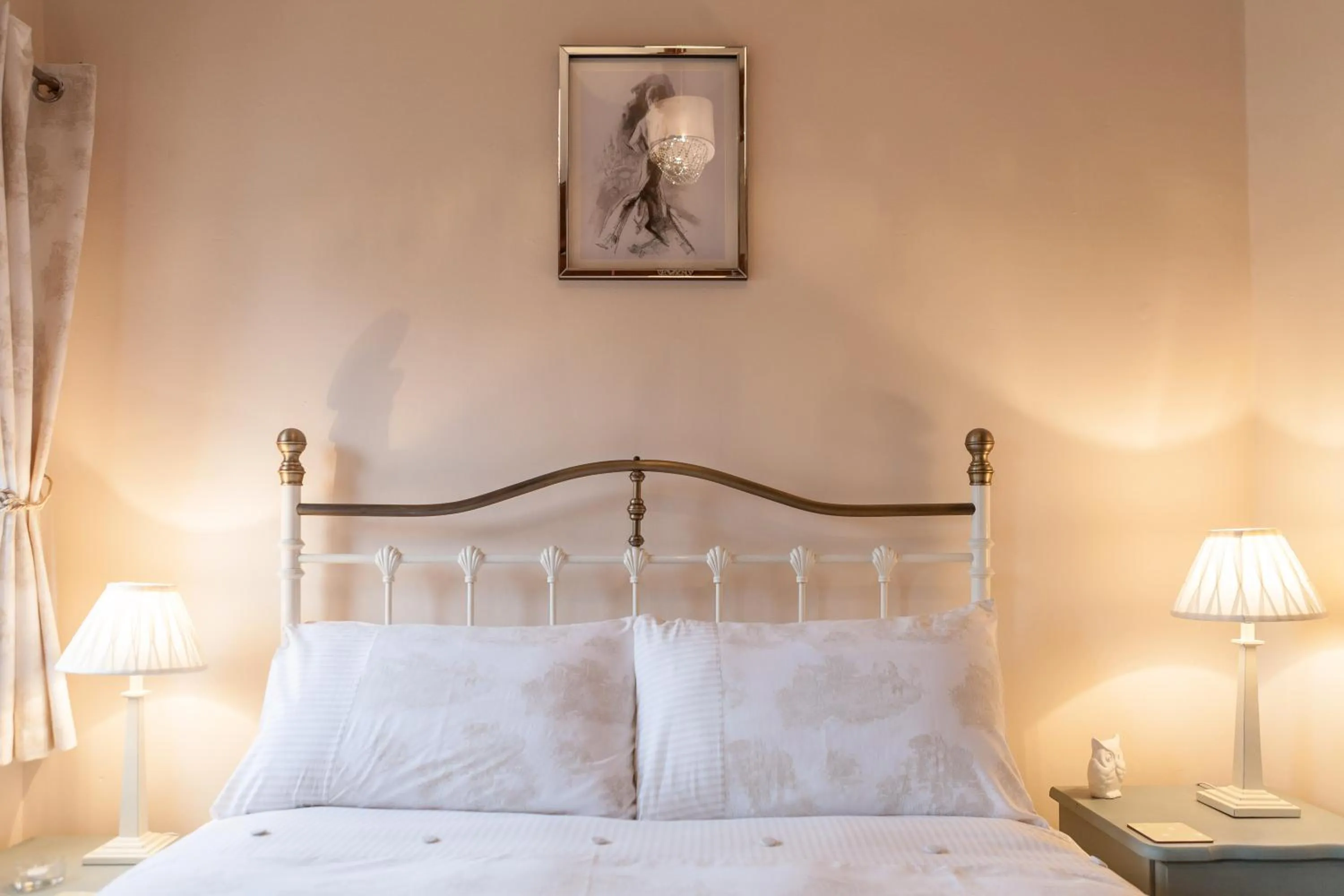 Photo of the whole room, Bed in Skipbridge Farm Cottages