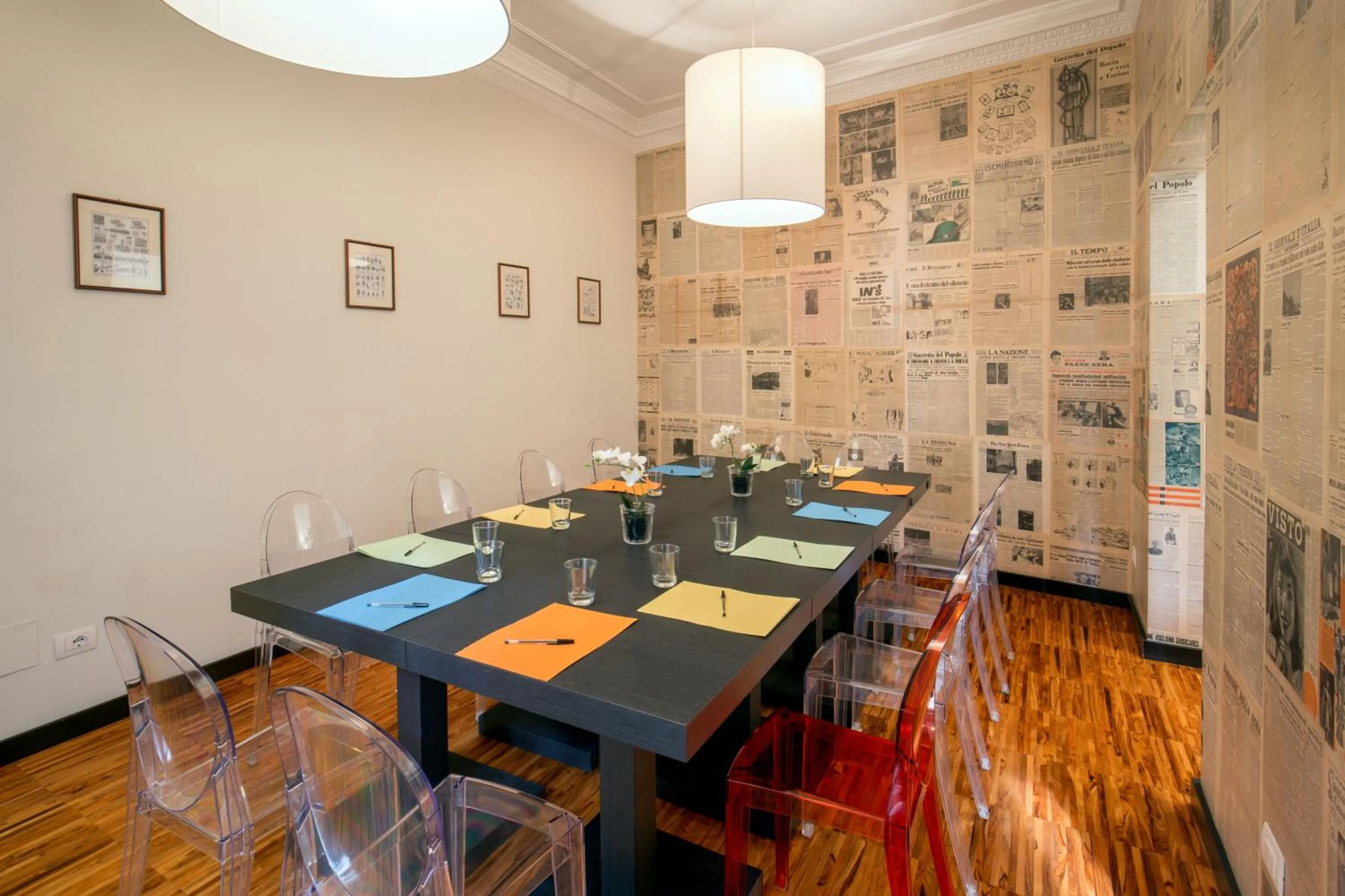 Meeting/conference room in Suitedreams