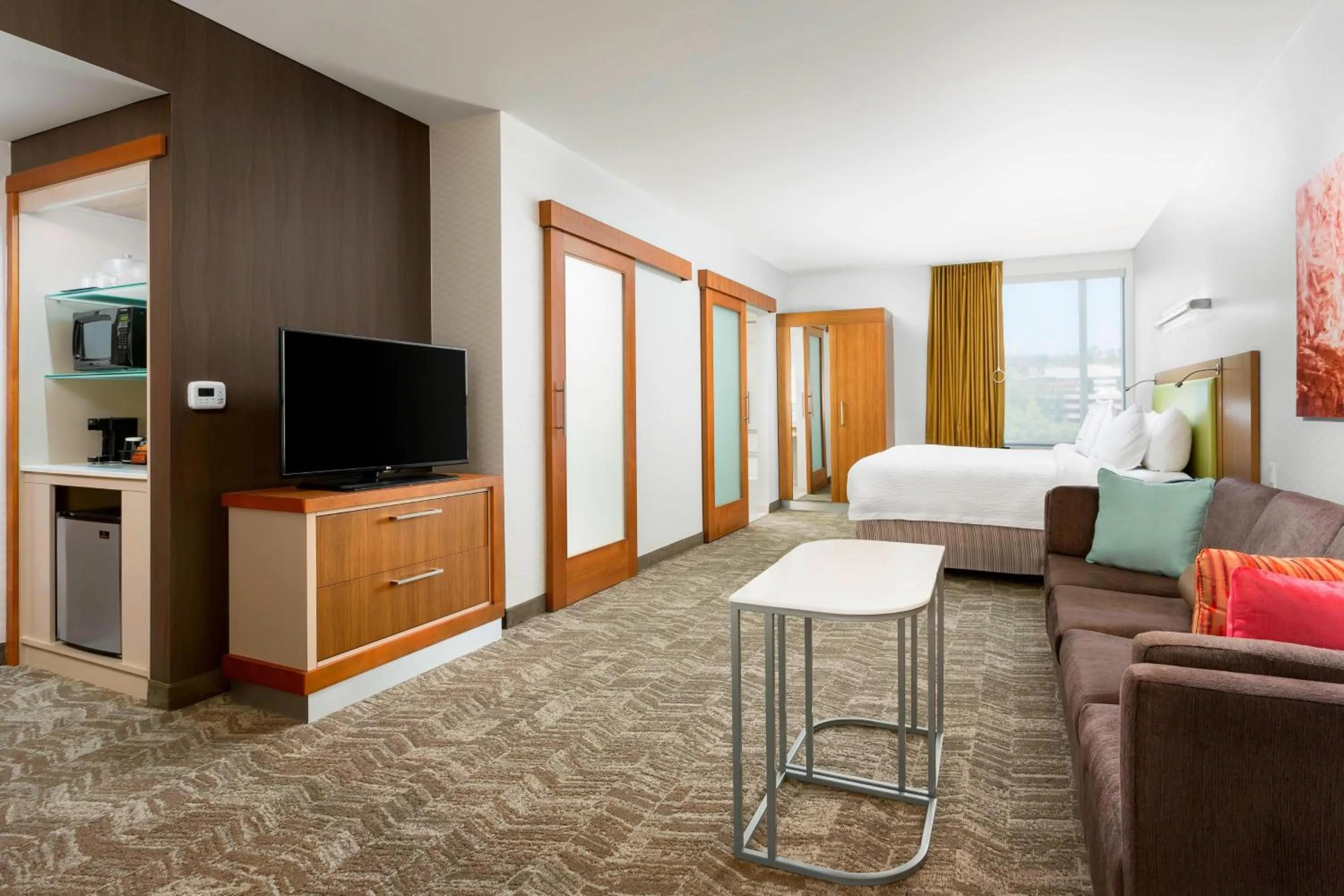 Photo of the whole room, Bed in SpringHill Suites by Marriott San Diego Mission Valley