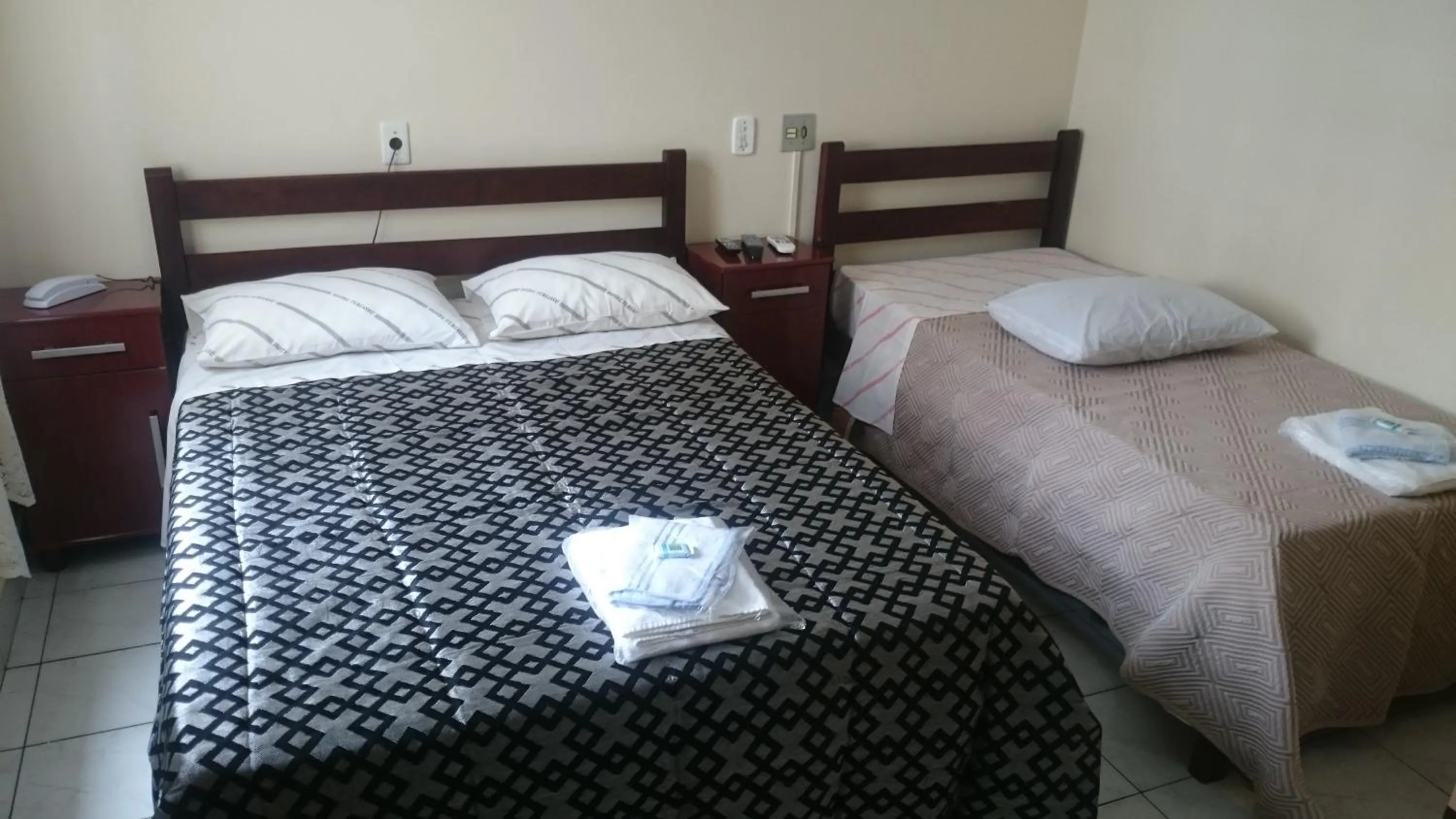 Photo of the whole room, Bed in Hotel Turiassú