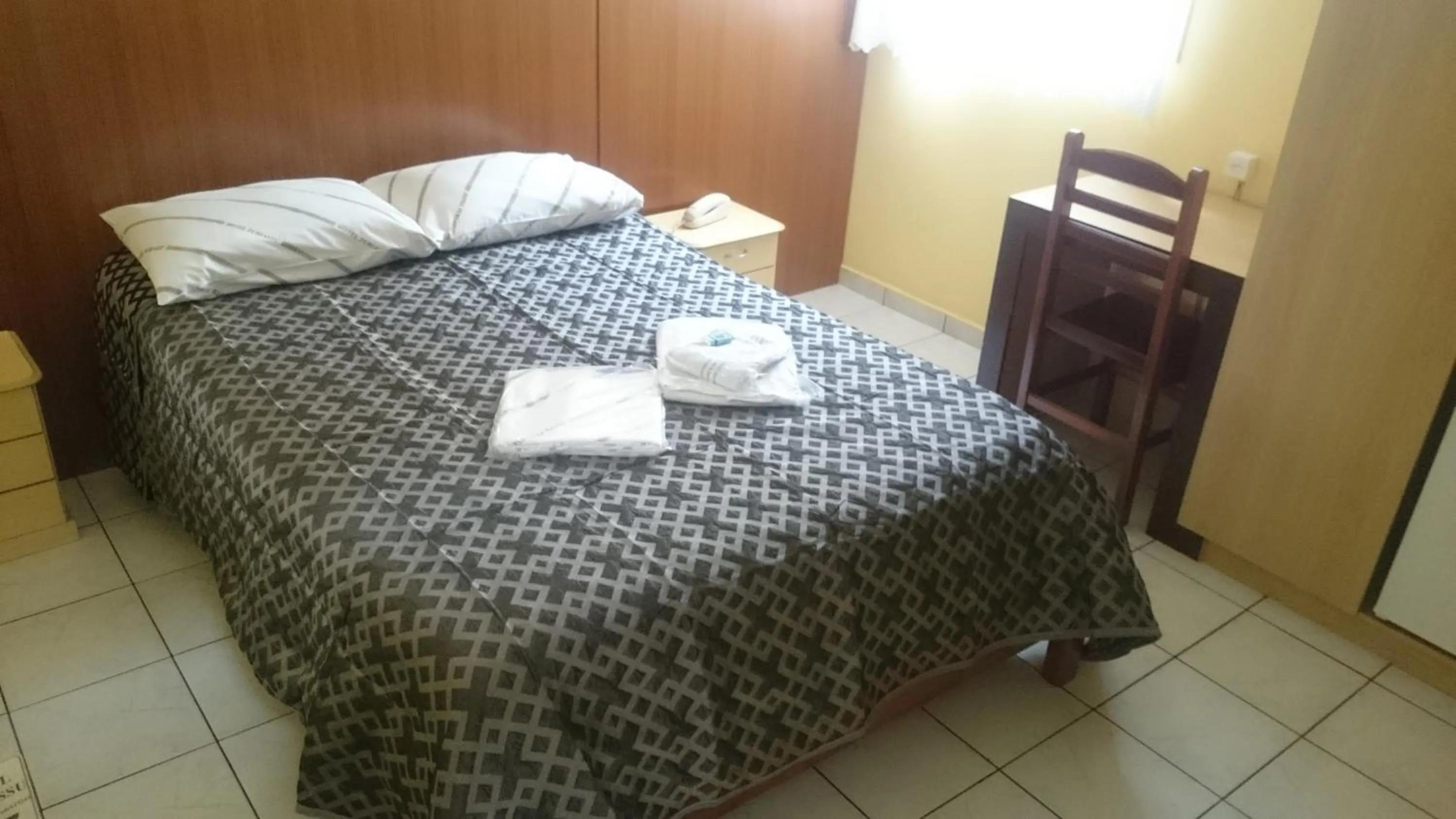 Day, Bed in Hotel Turiassú