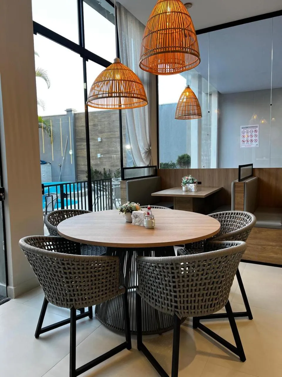 Restaurant/places to eat in Pousada Duas Ilhas