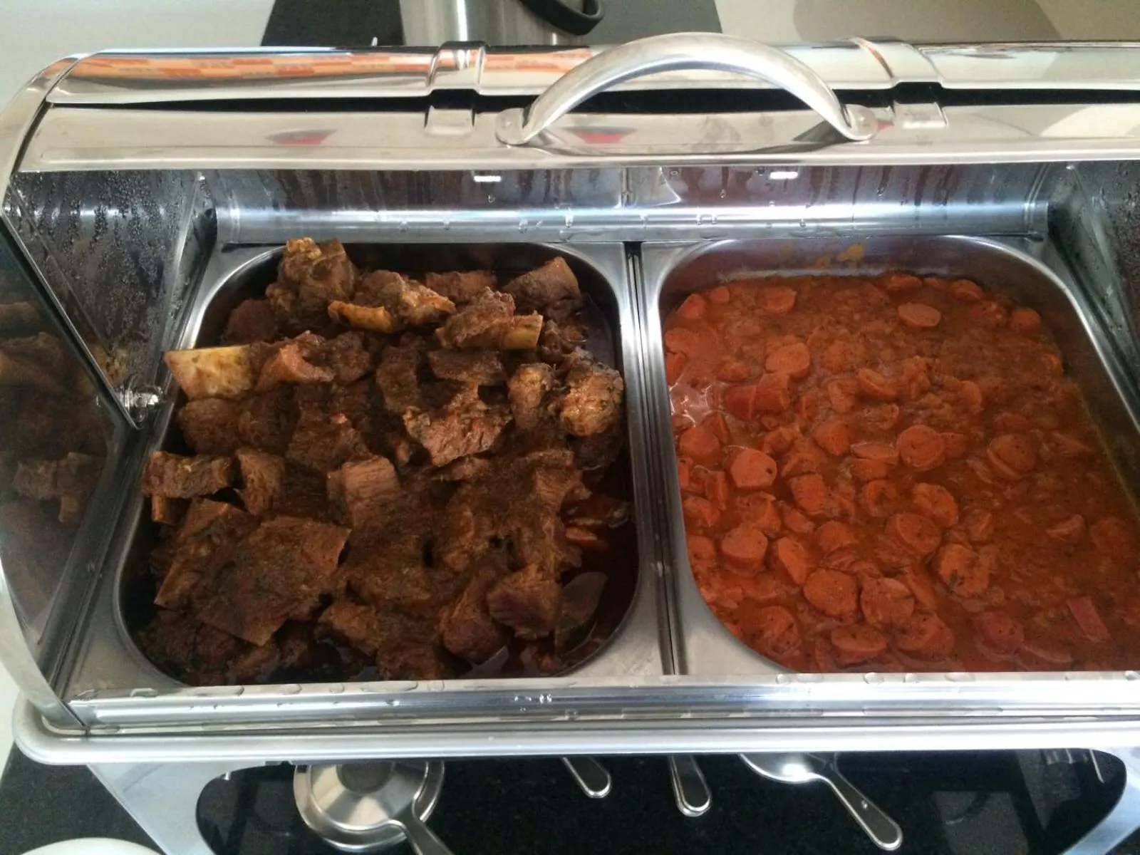 Breakfast in Hotel Caju de Ouro