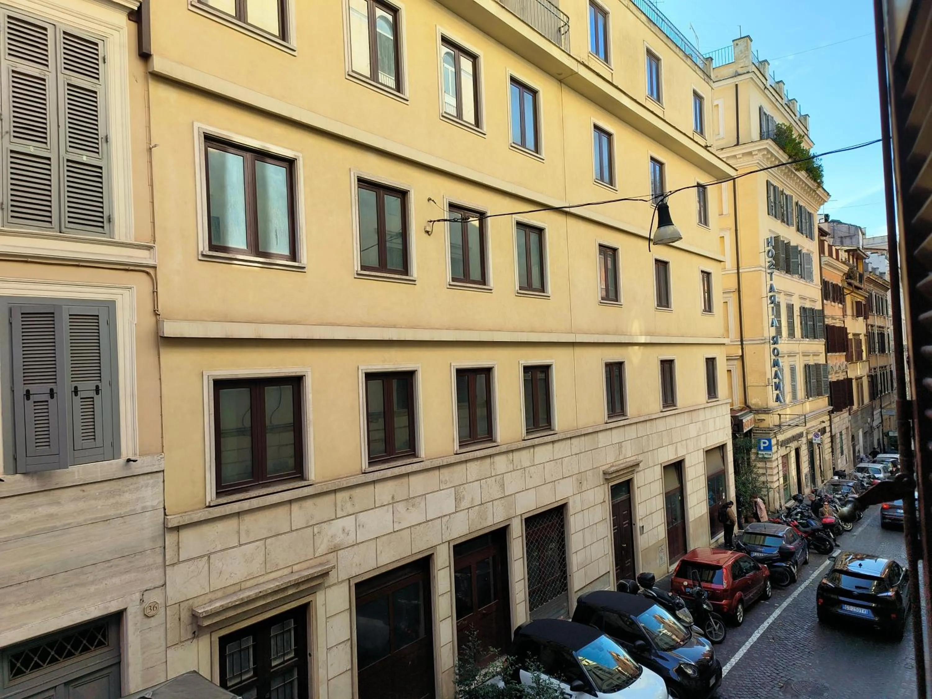 City view in Spagna Ave