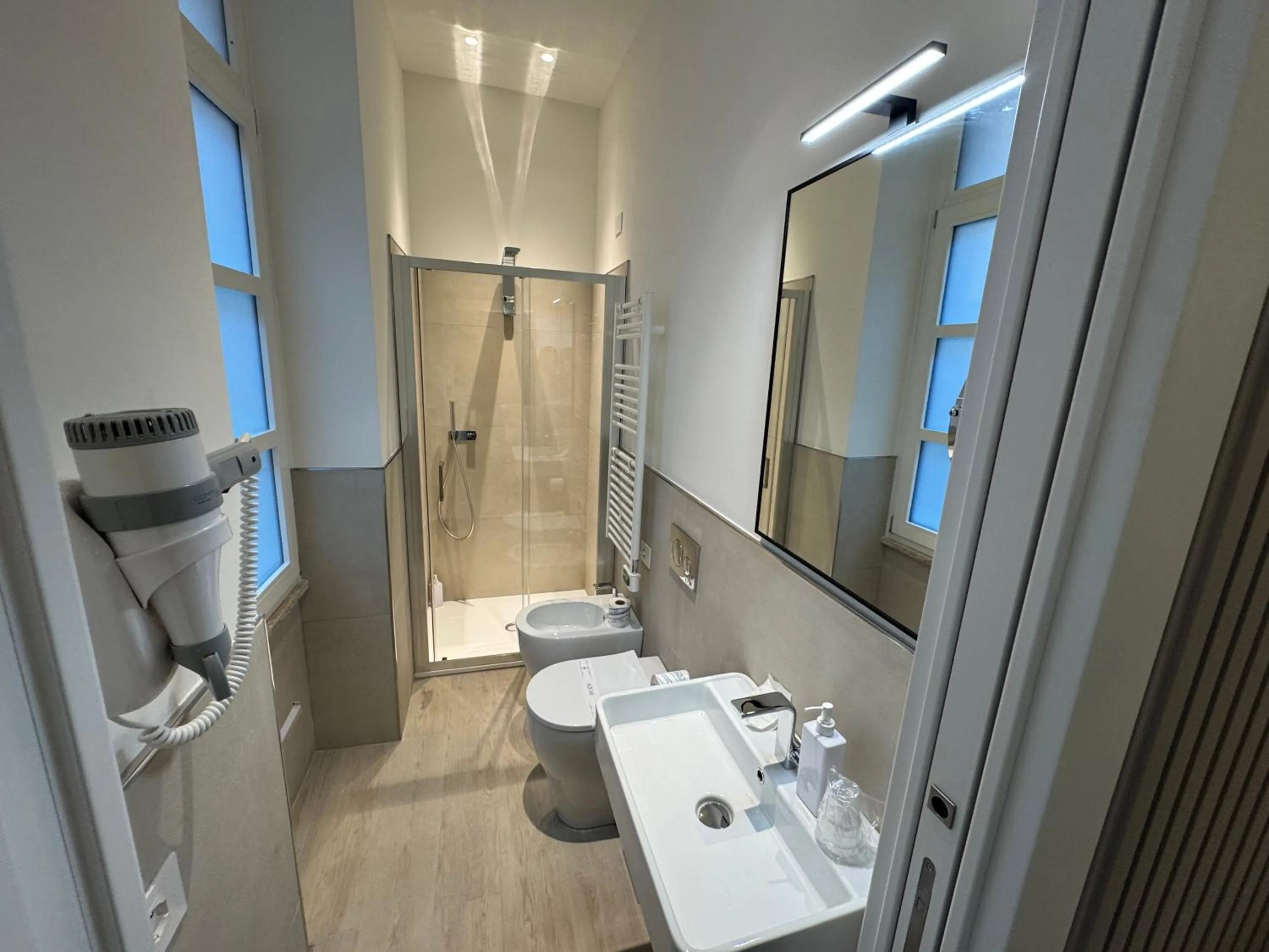 Bathroom in Spagna Ave