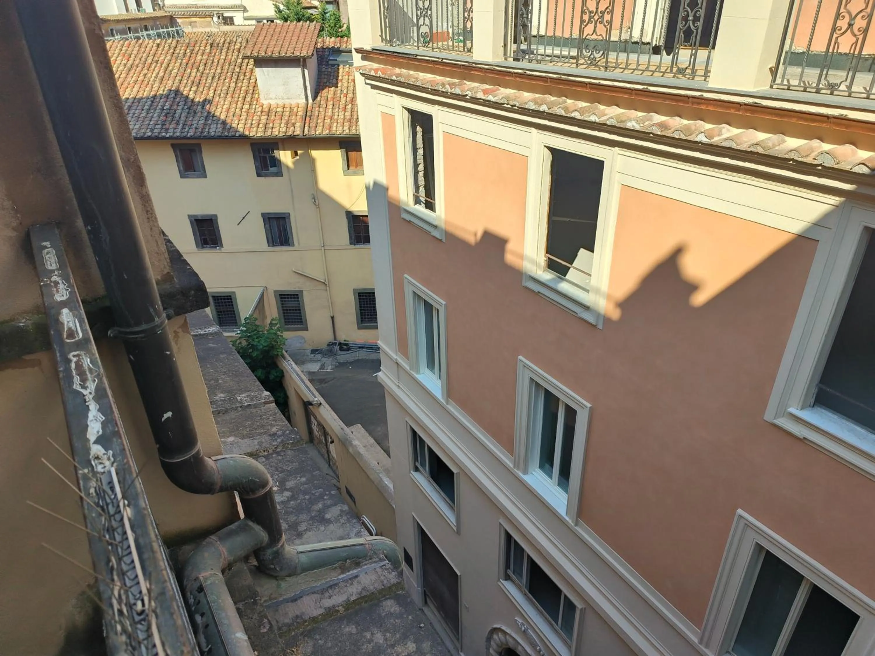 City view in Spagna Ave