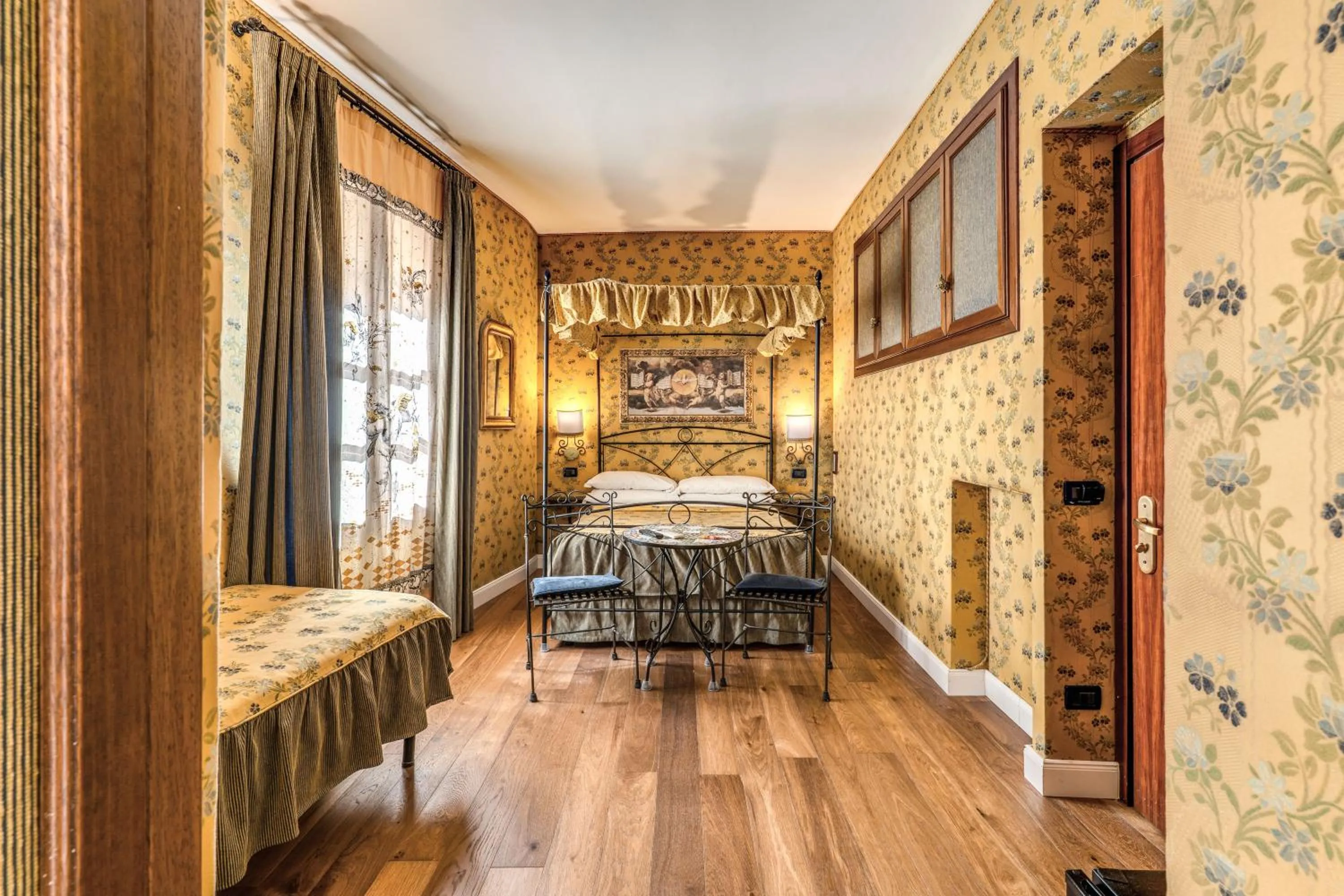 Bed in Residenza Ave Roma