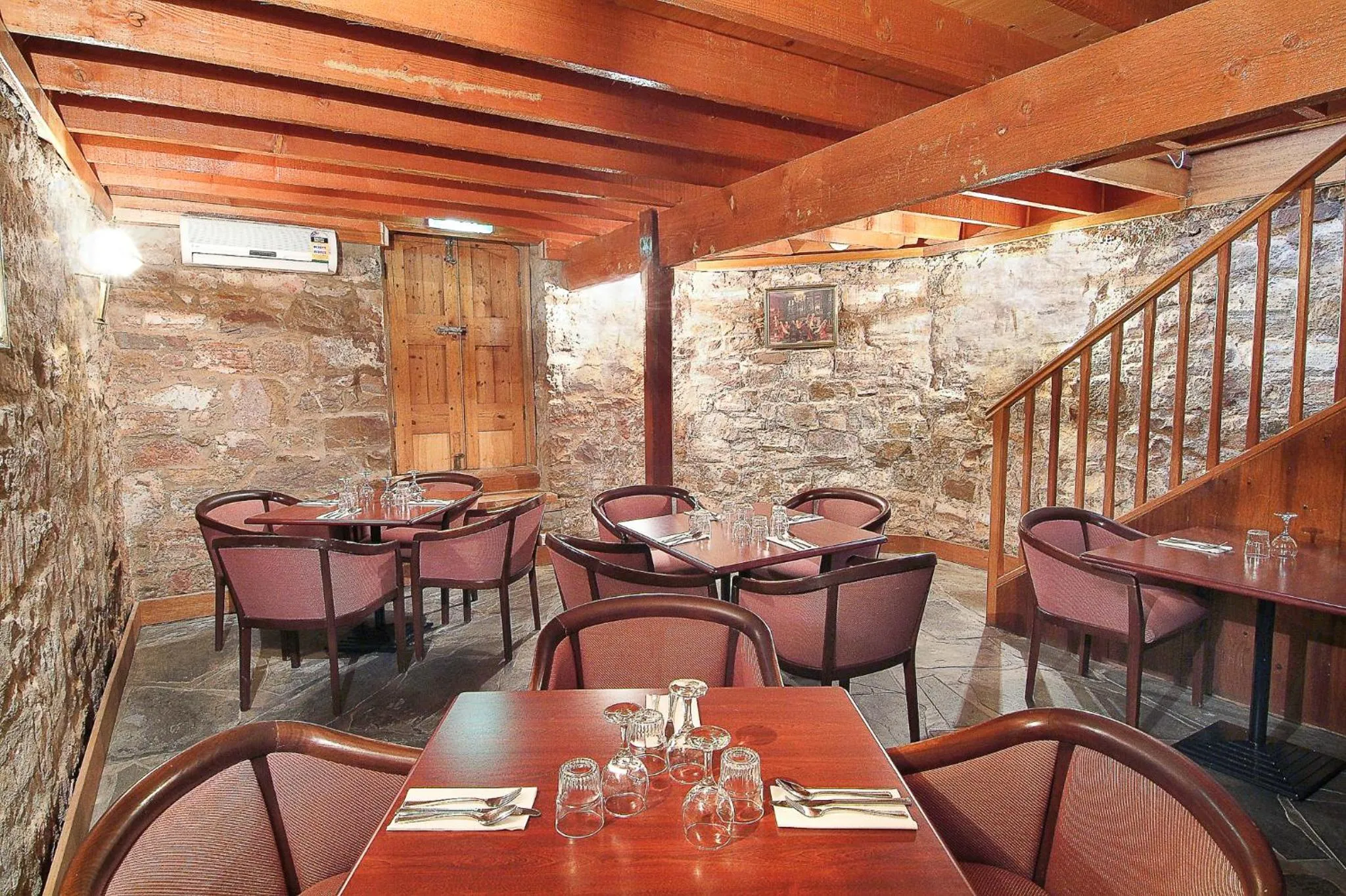 Restaurant/places to eat in Standpipe Golf Motor Inn