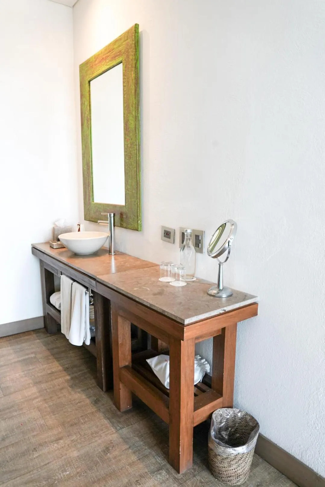 Bathroom in Sophia Hotel By OxoHotel