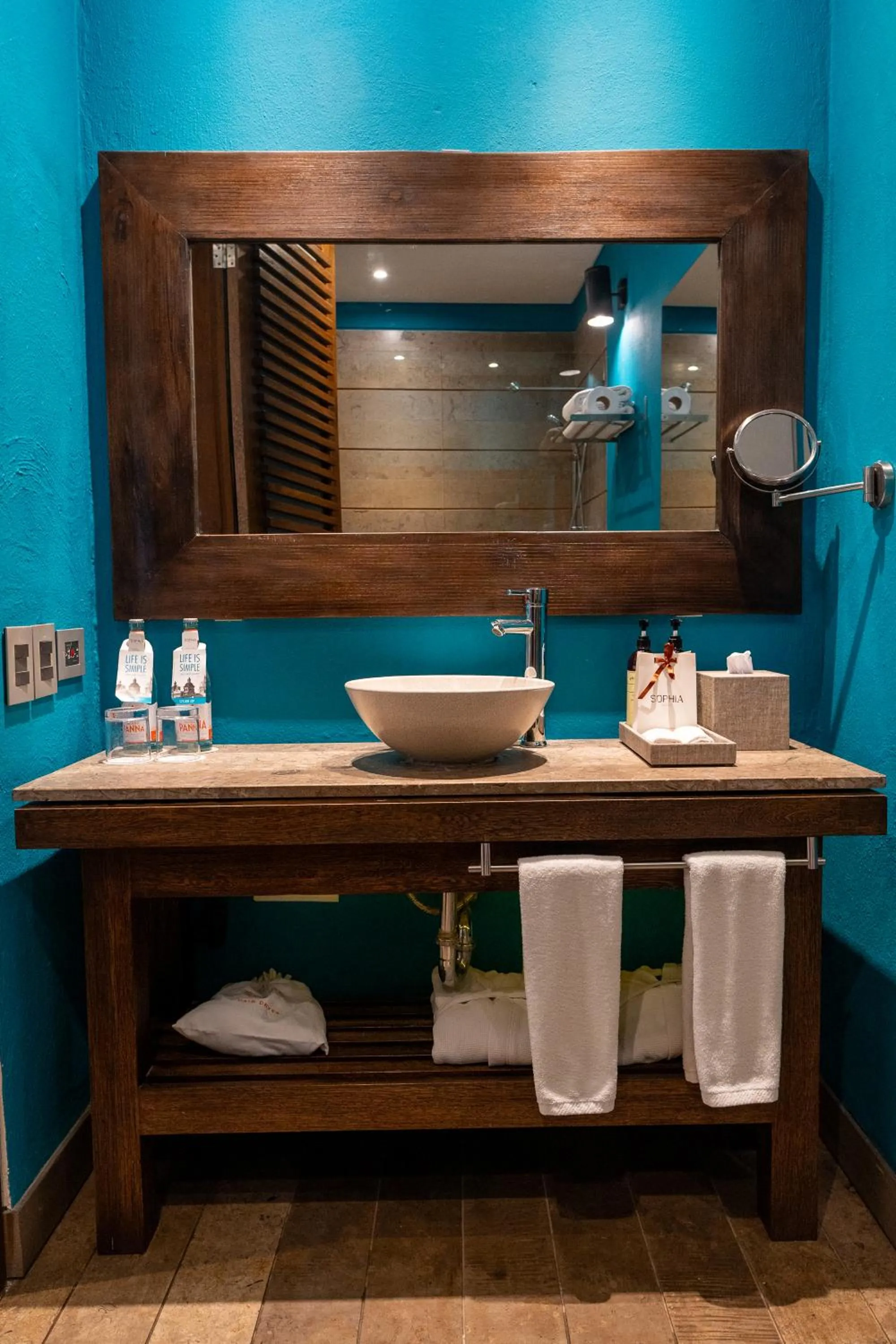 Bathroom in Sophia Hotel By OxoHotel