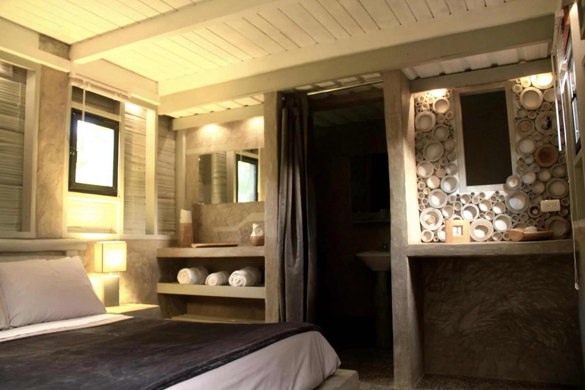 Double Room with Private Bathroom in La Bicok EcoLodge