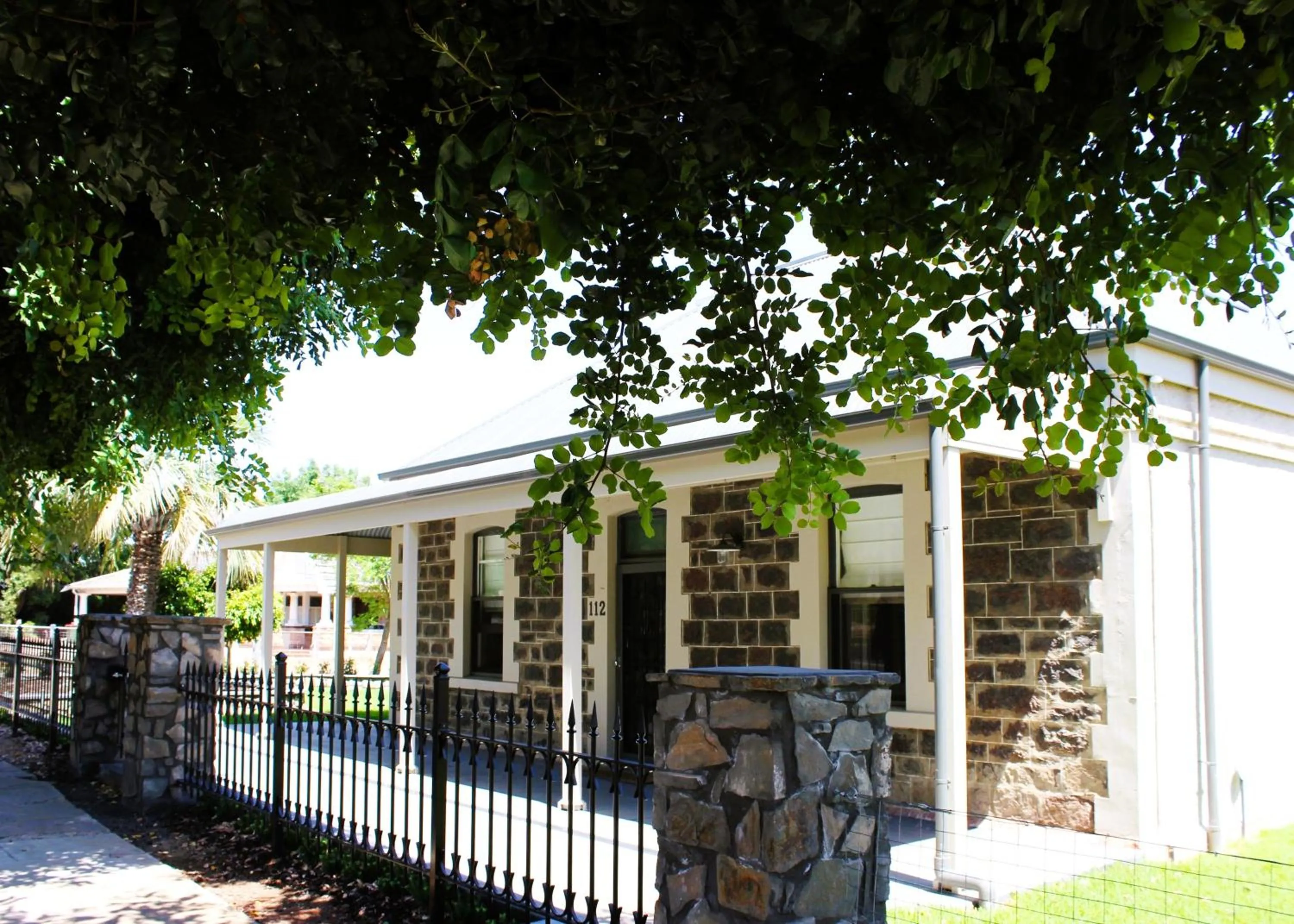 Property building in Barossa Bed & Breakfast