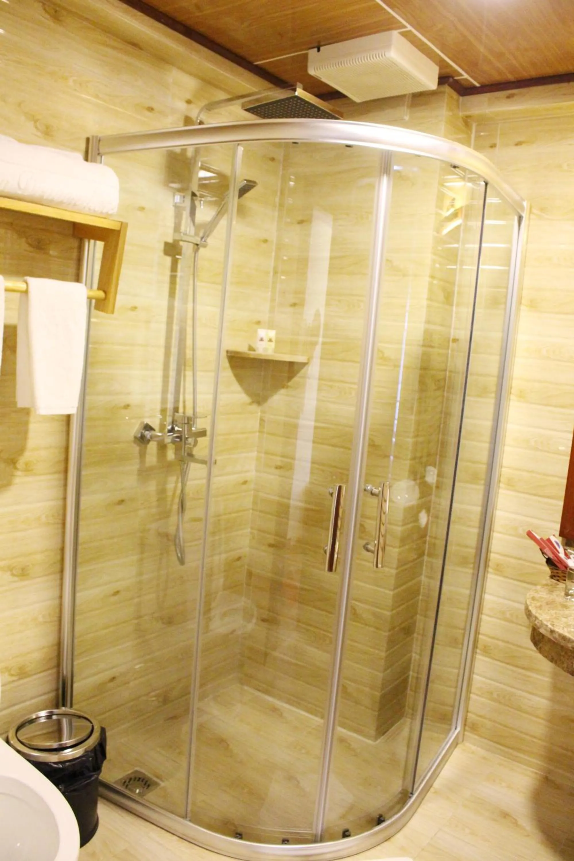 Bathroom in Sapa Dragon Hotel