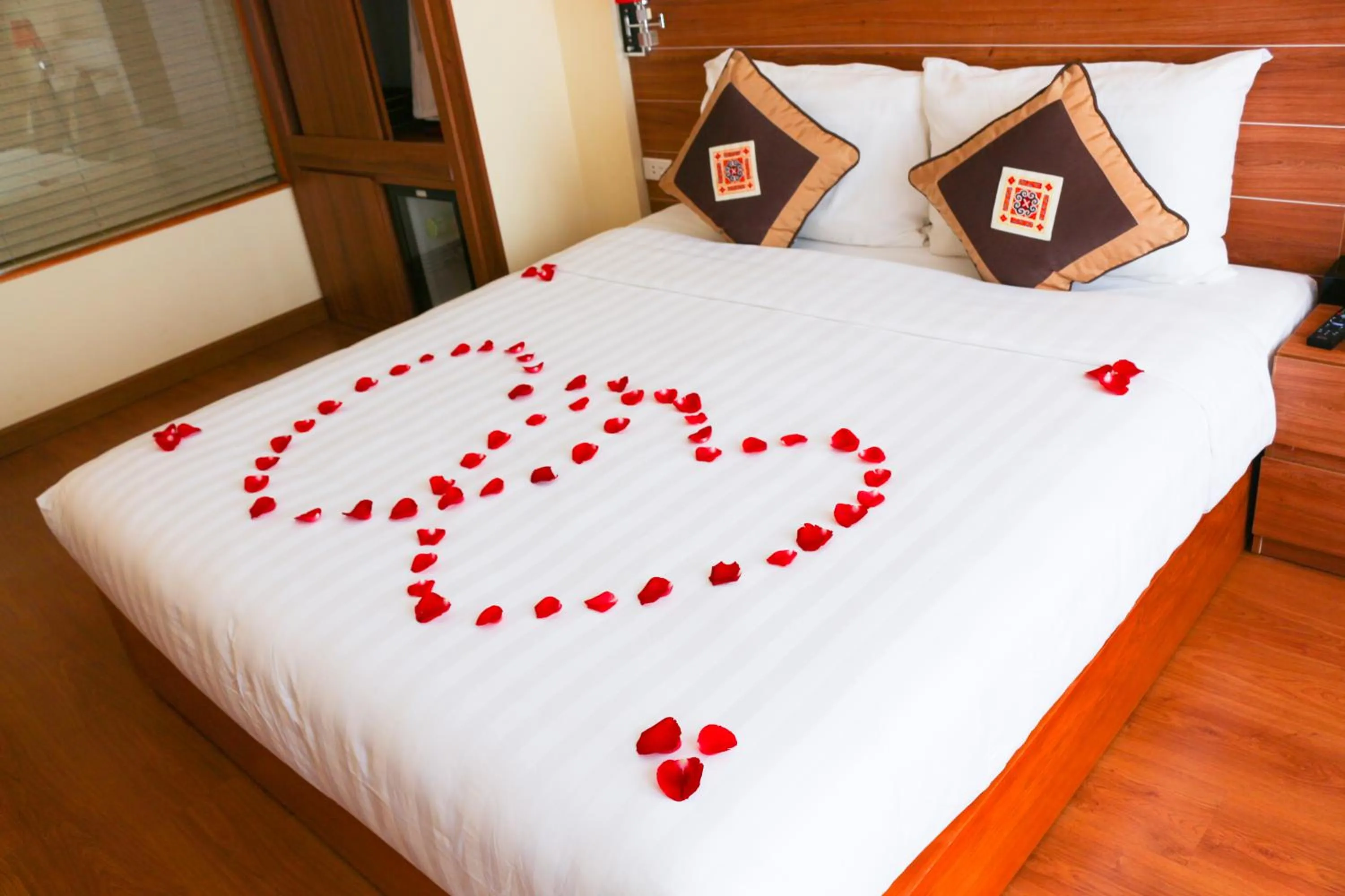 Bed in Sapa Dragon Hotel