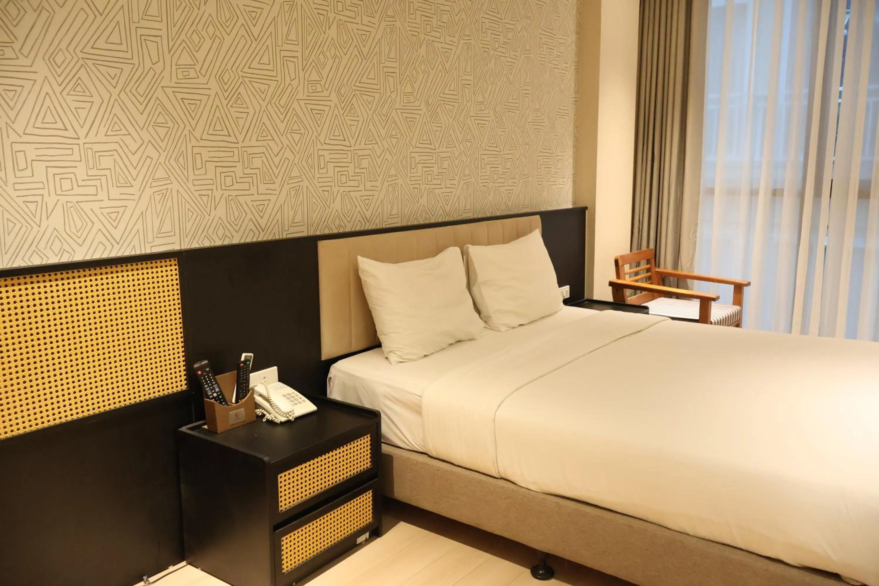 Bed in Canary Ha Noi Hotel