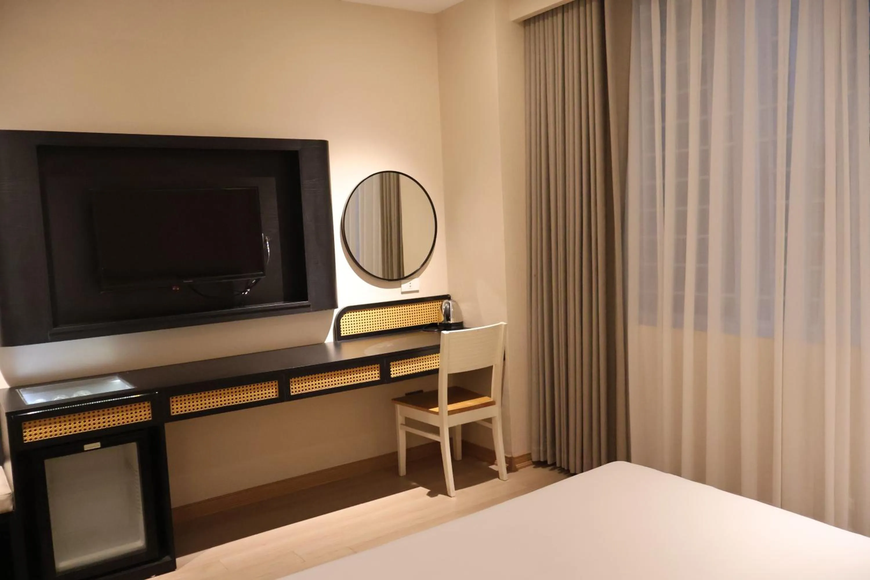 Bed in Canary Ha Noi Hotel