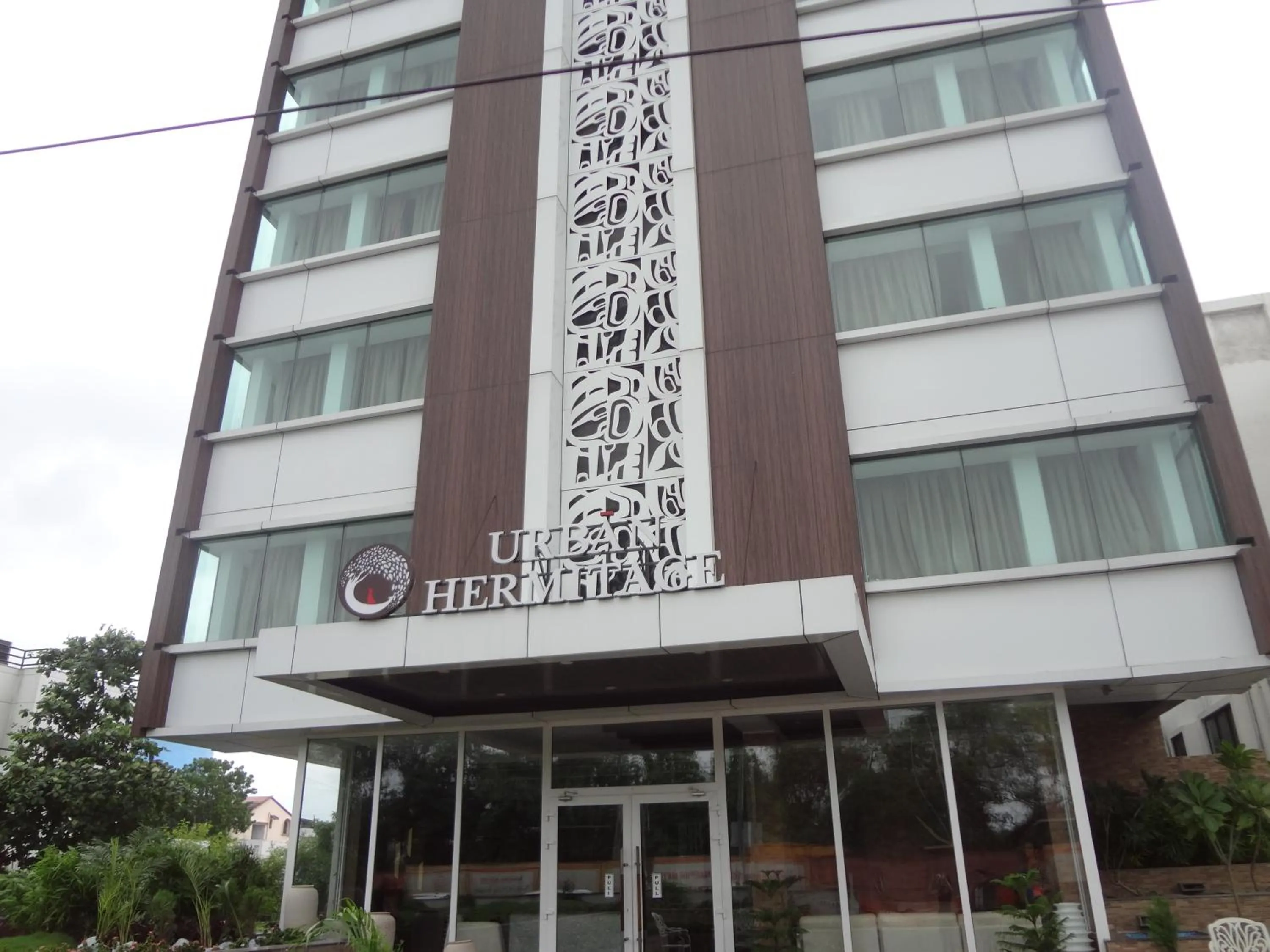 Facade/entrance in Urban Hermitage