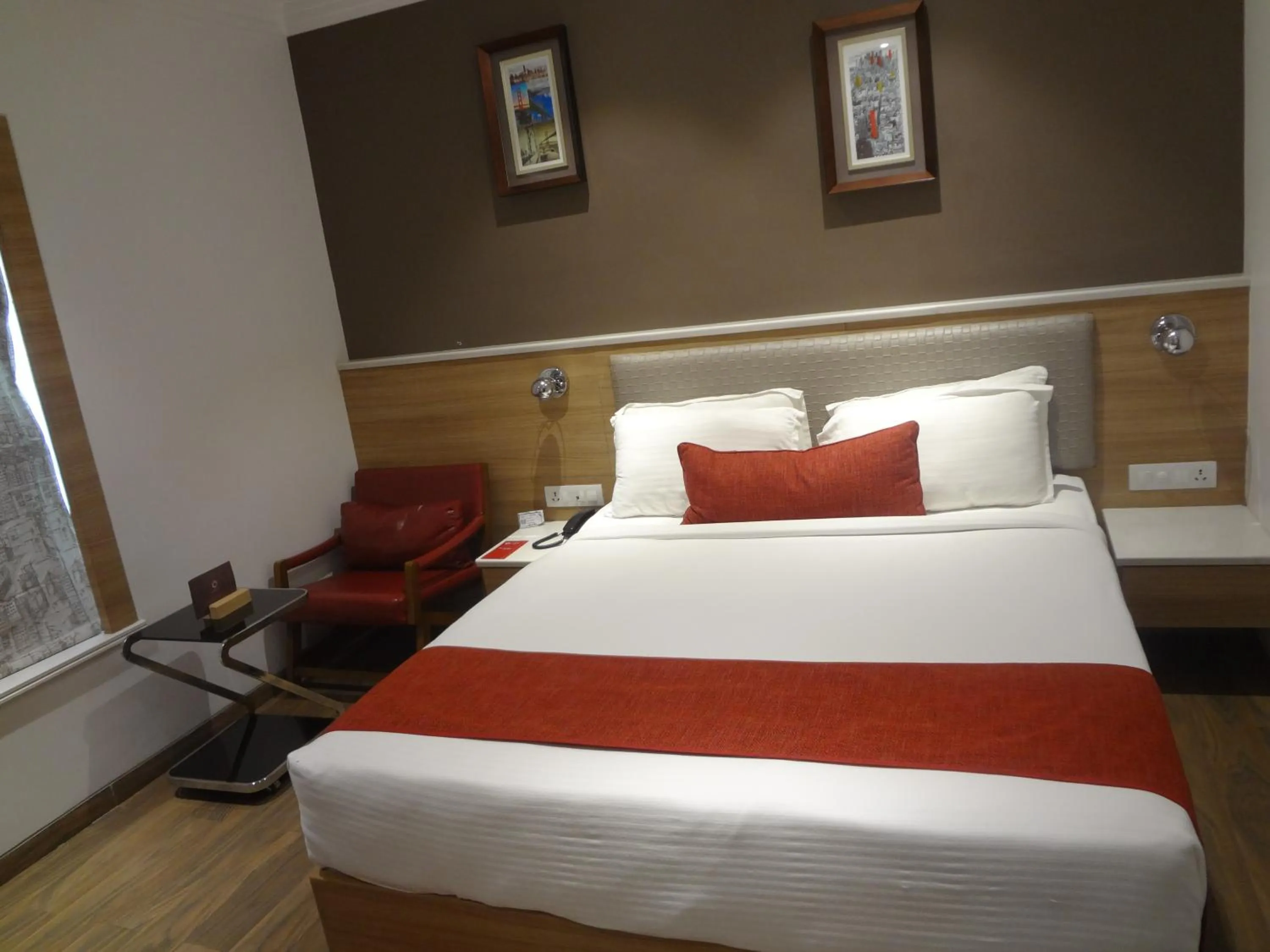 Bedroom, Bed in Urban Hermitage