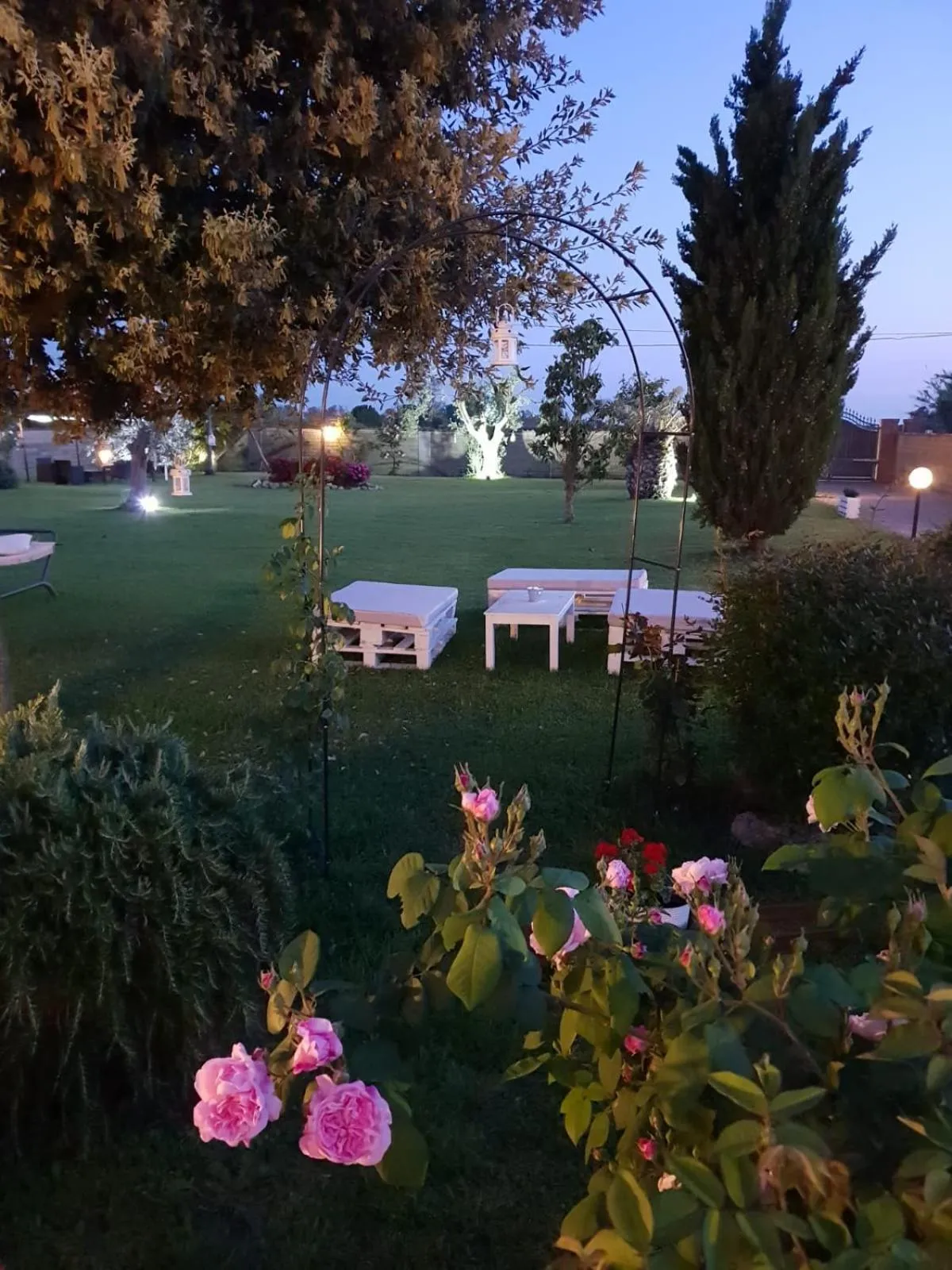 Garden in Villa Elegance