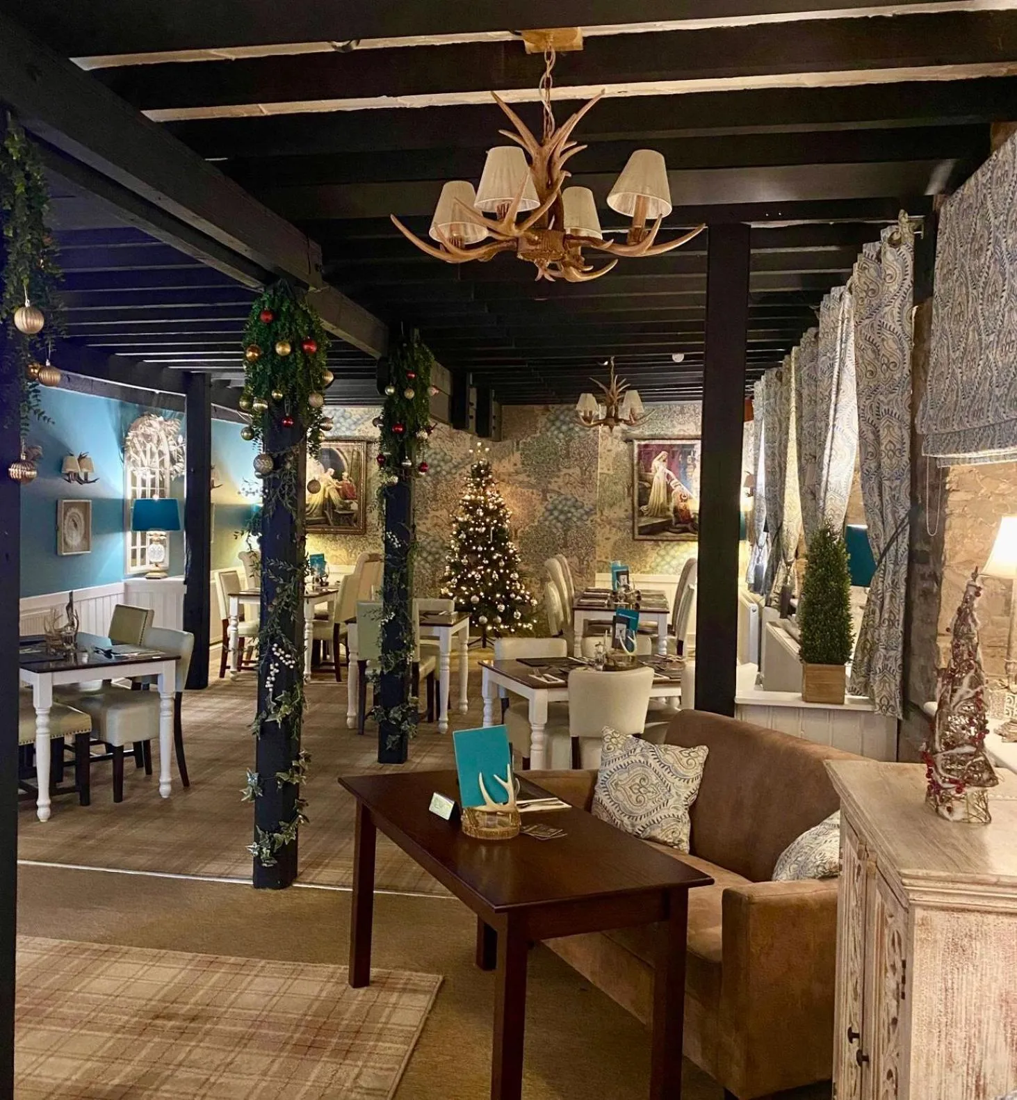 Blenkinsopp Castle Inn