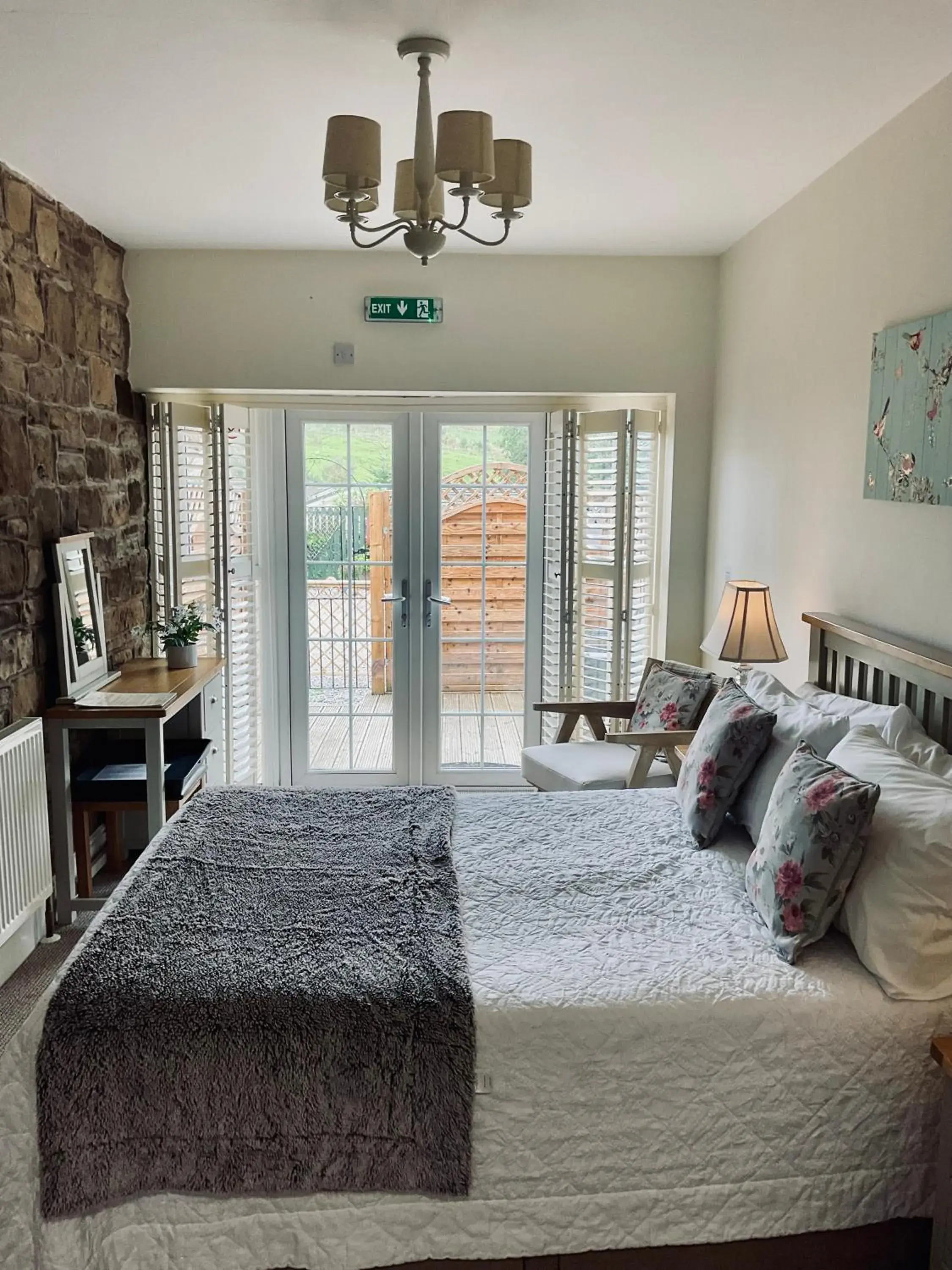 Deluxe Double Room in Blenkinsopp Castle Inn Deluxe Double Room in Blenkinsopp Castle Inn