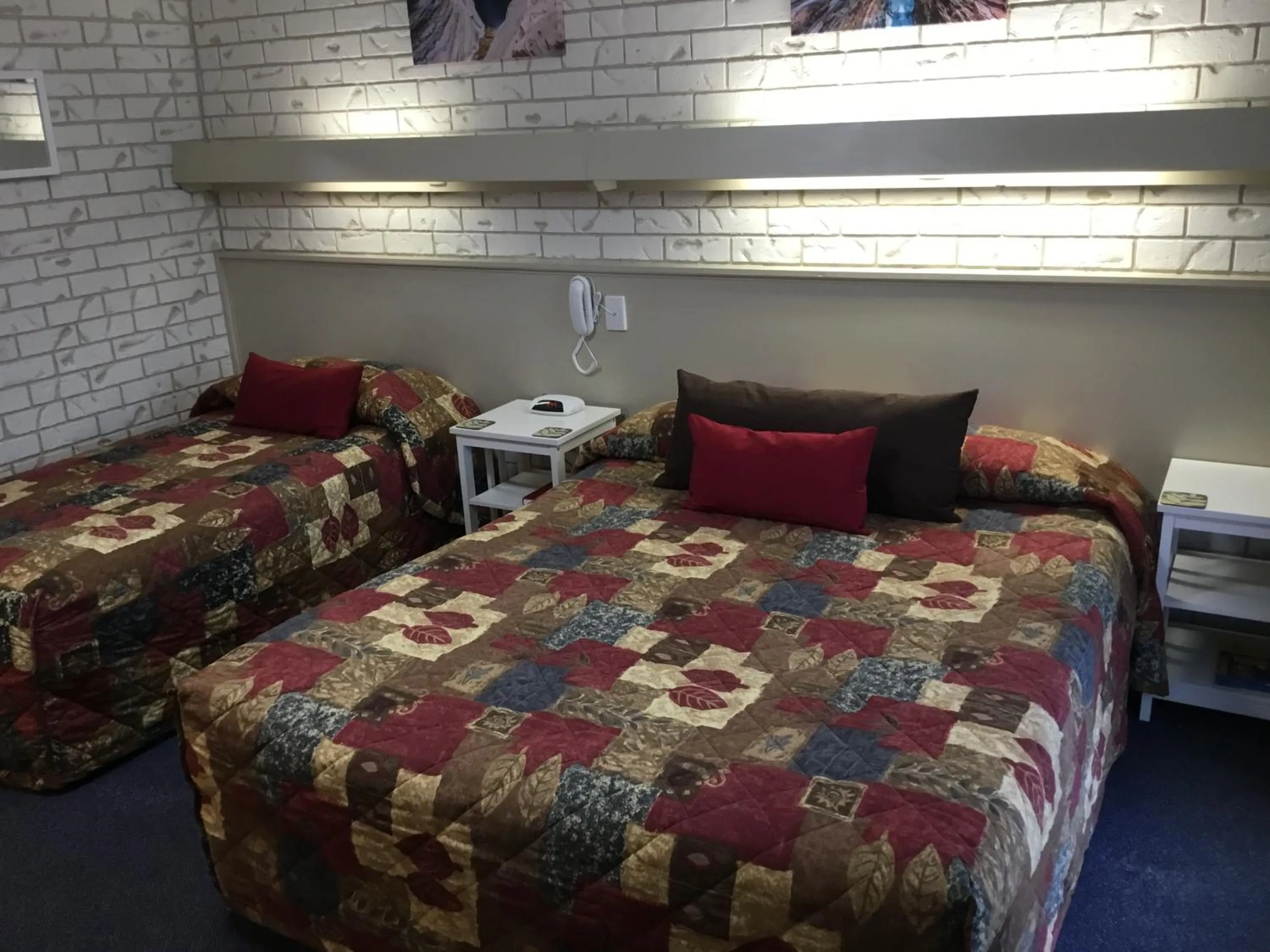 Bedroom, Bed in Culcairn Motor Inn