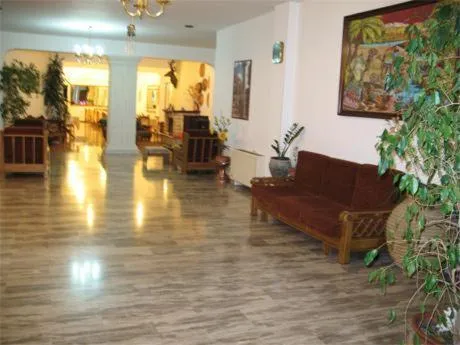 Area and facilities in Athina Hotel