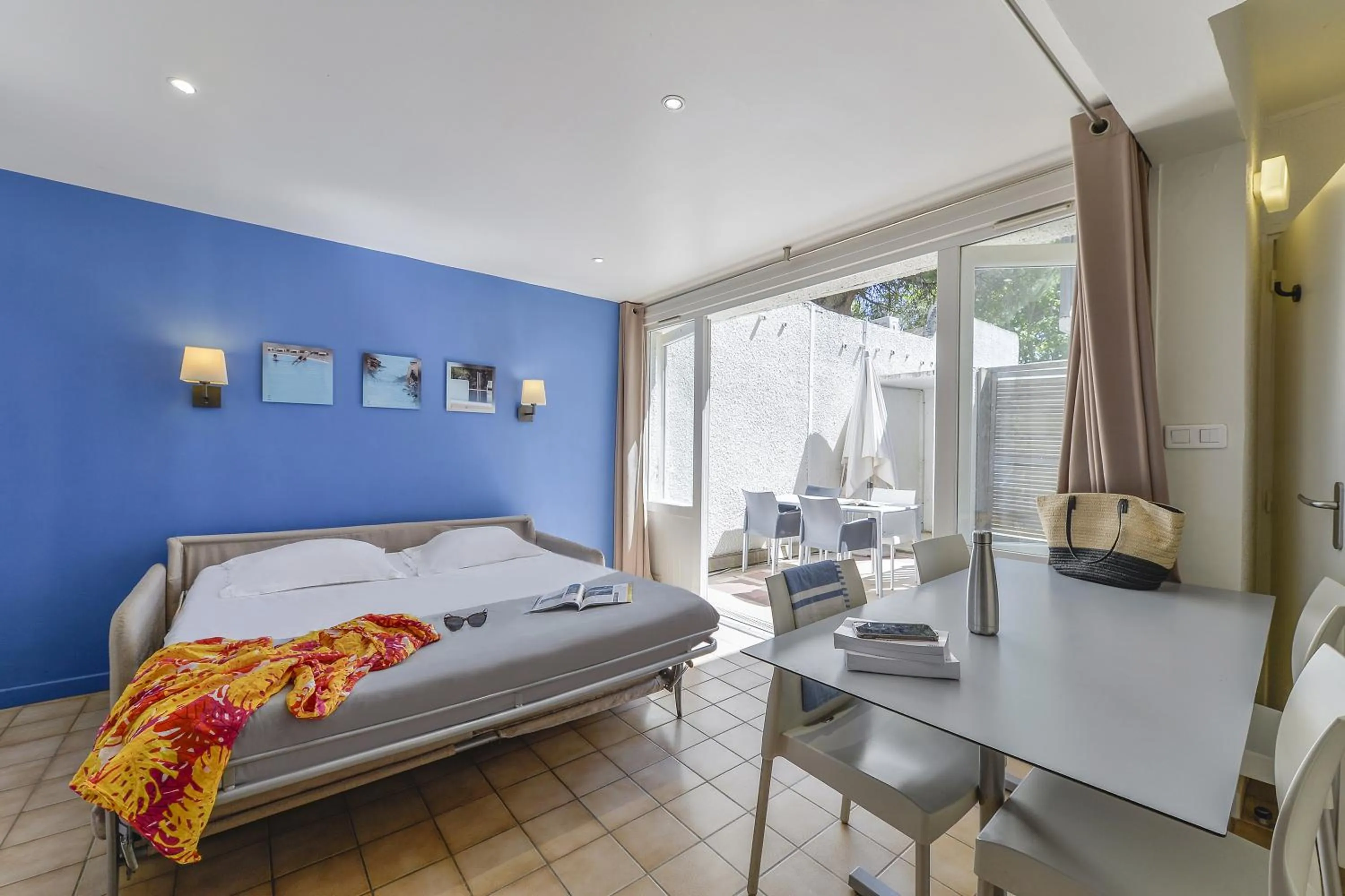 Bedroom, Bed in Belambra Clubs La Grande Motte - Petite Camargue Presqu'île Du Ponant