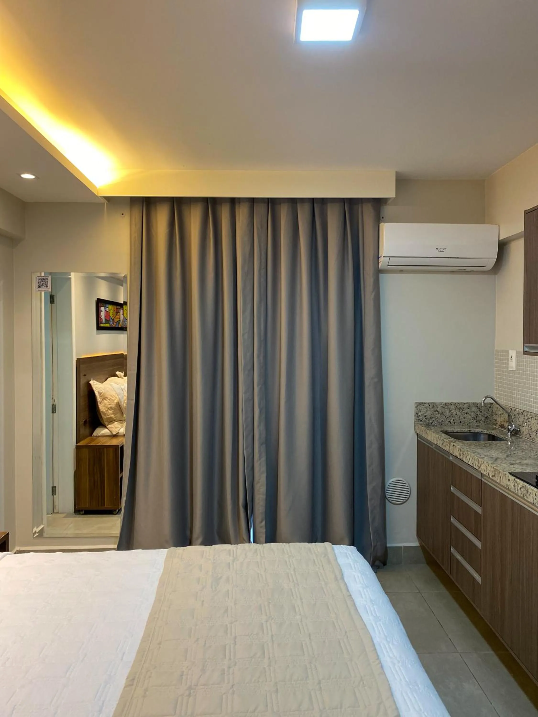 Bedroom, Bed in Concept Hotel Flat