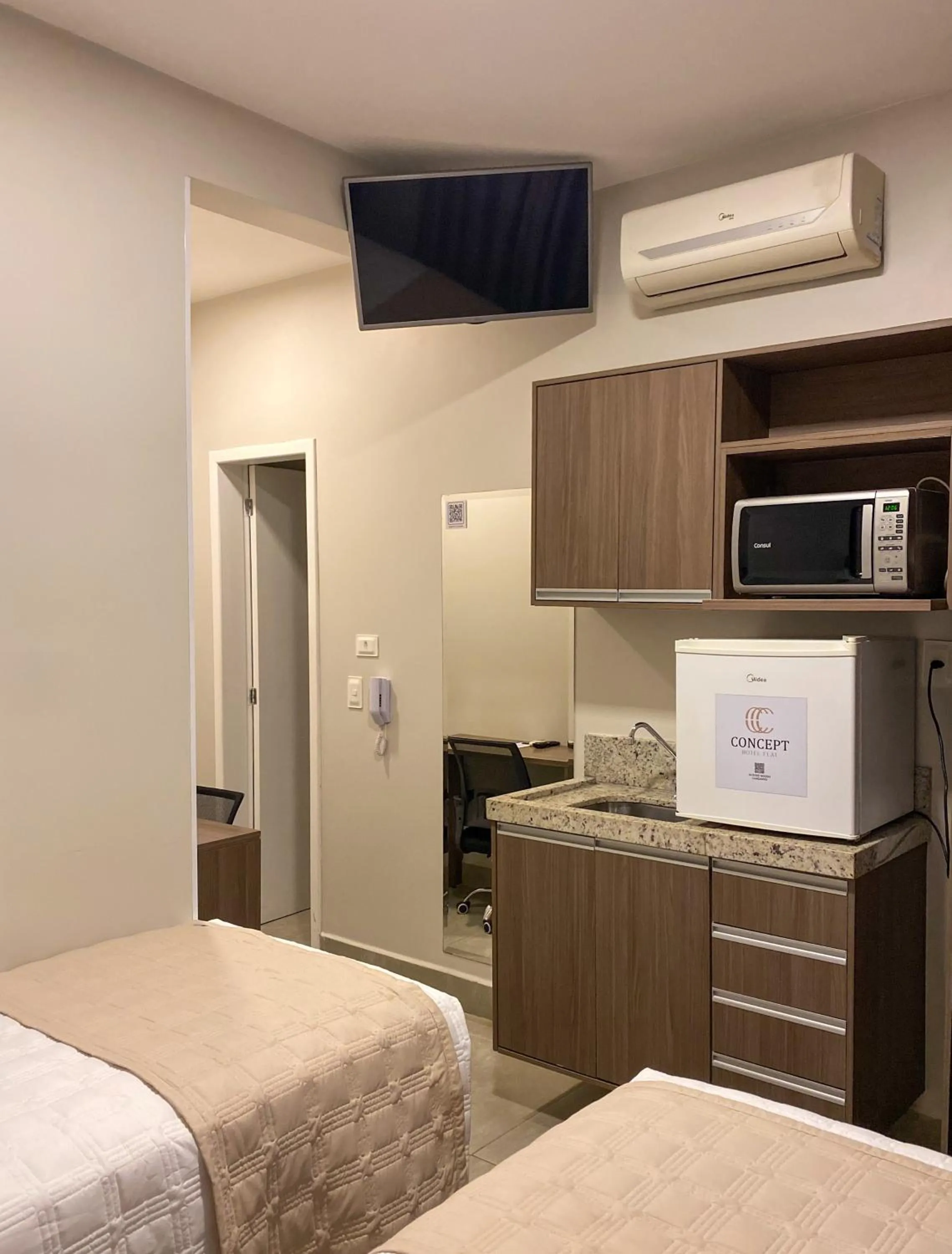 Bedroom, Bed in Concept Hotel Flat