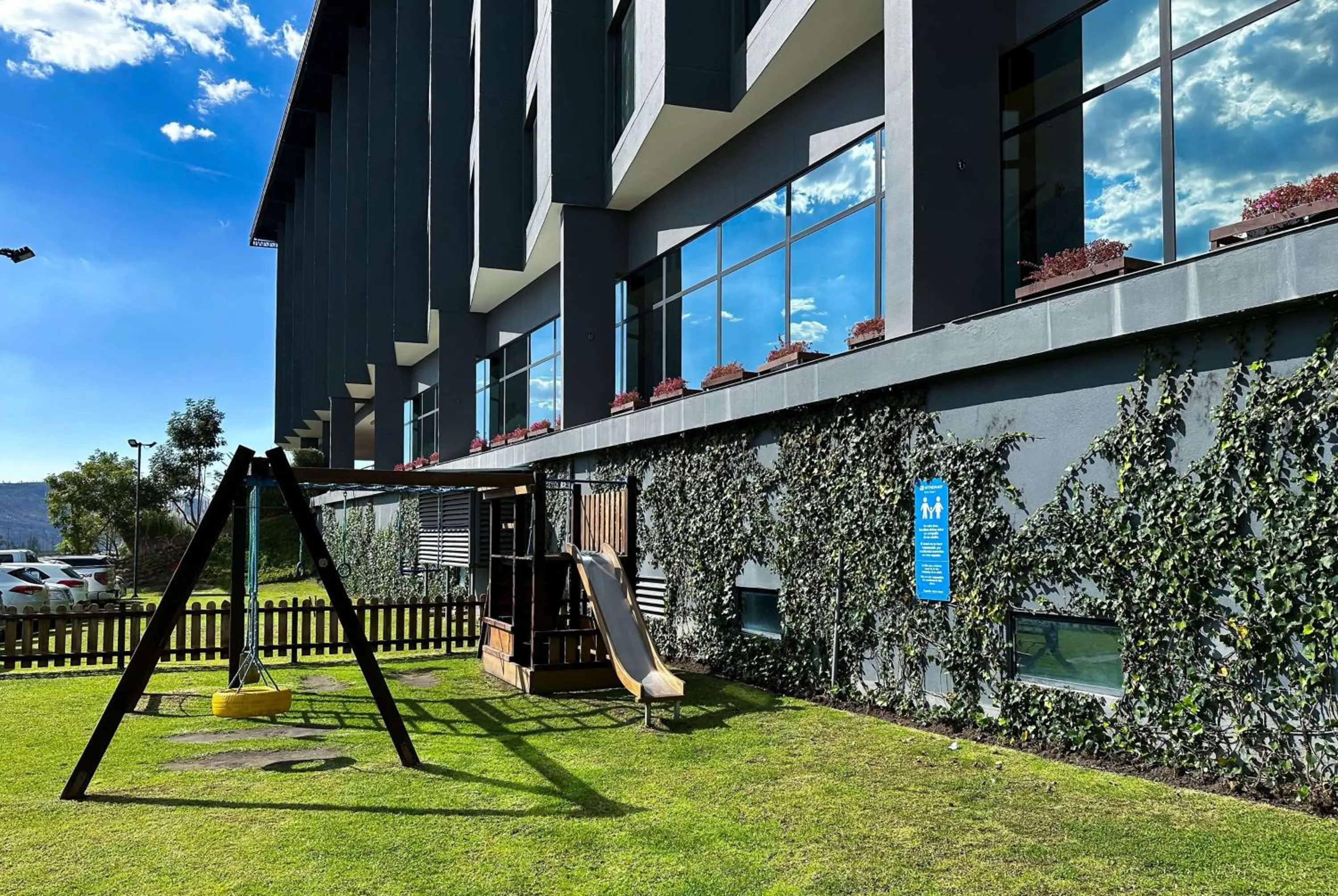 Wyndham Quito Airport