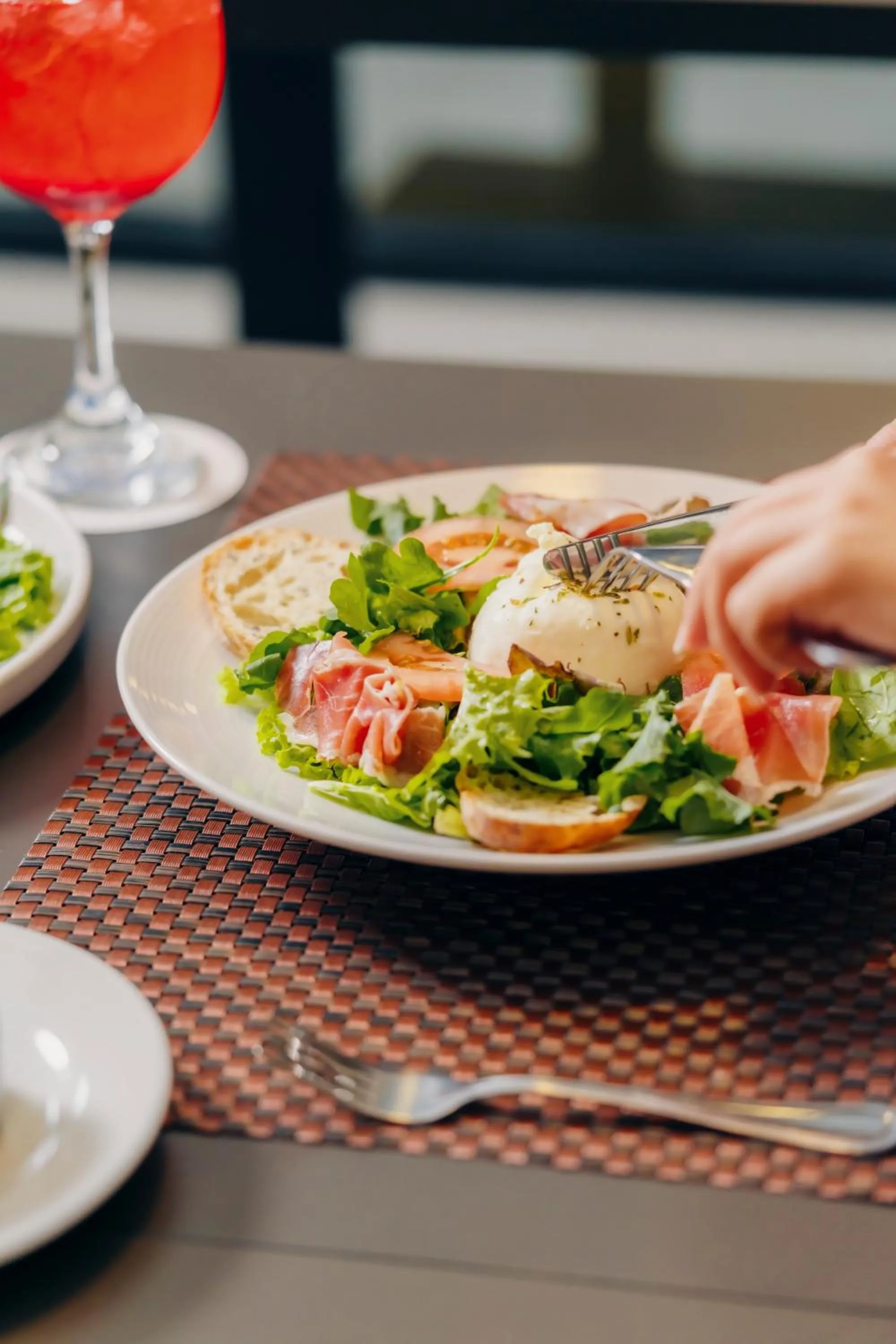 Food in Wyndham Quito Airport