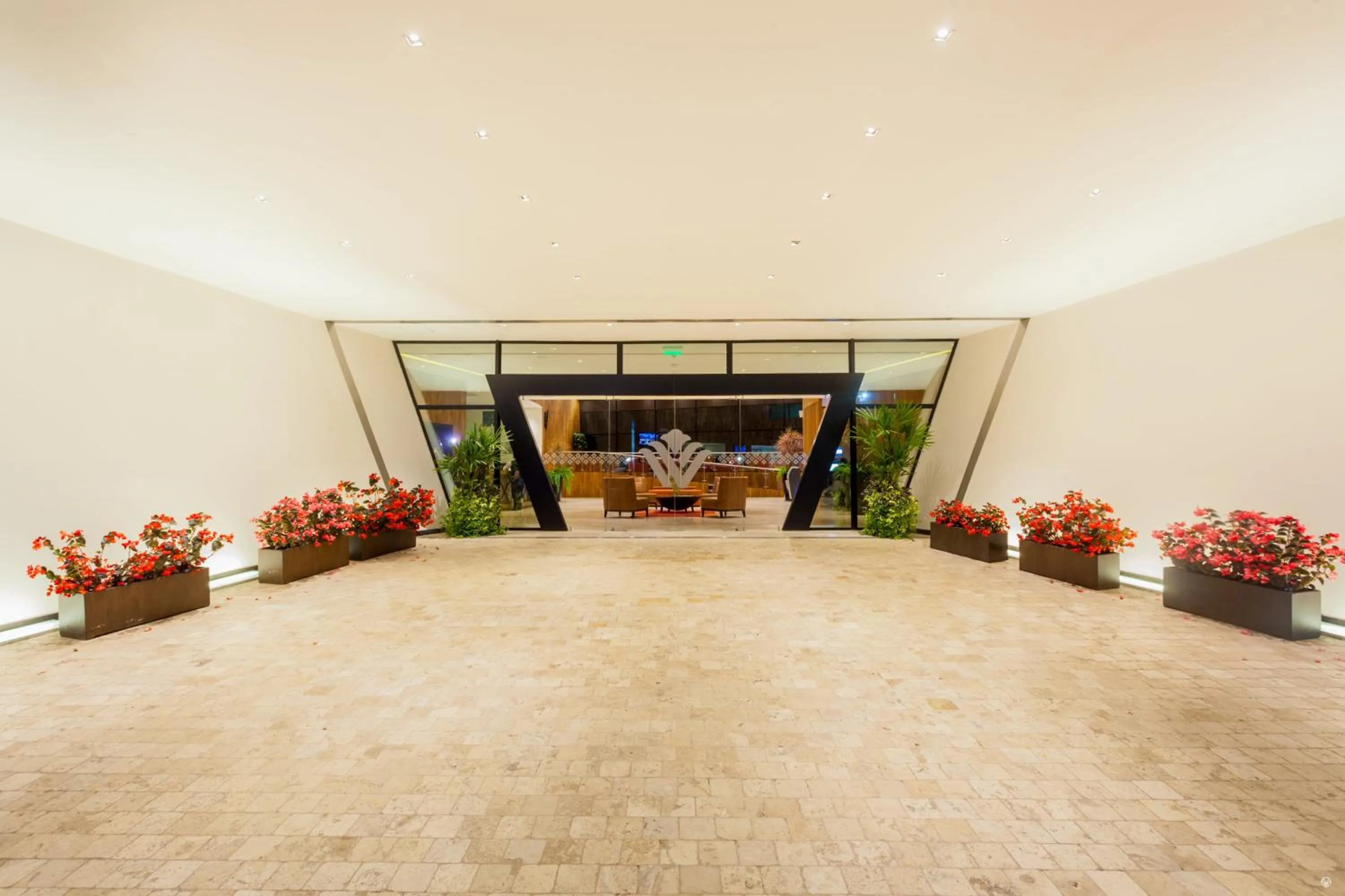 Property building in Wyndham Quito Airport