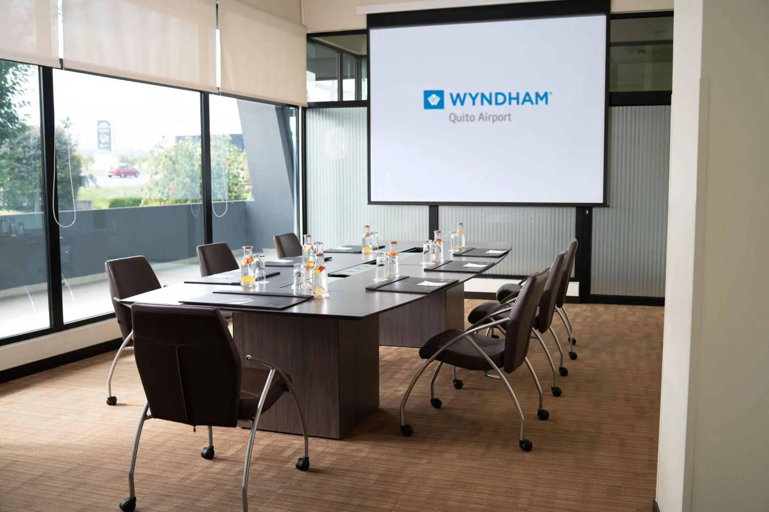 Meeting/conference room in Wyndham Quito Airport
