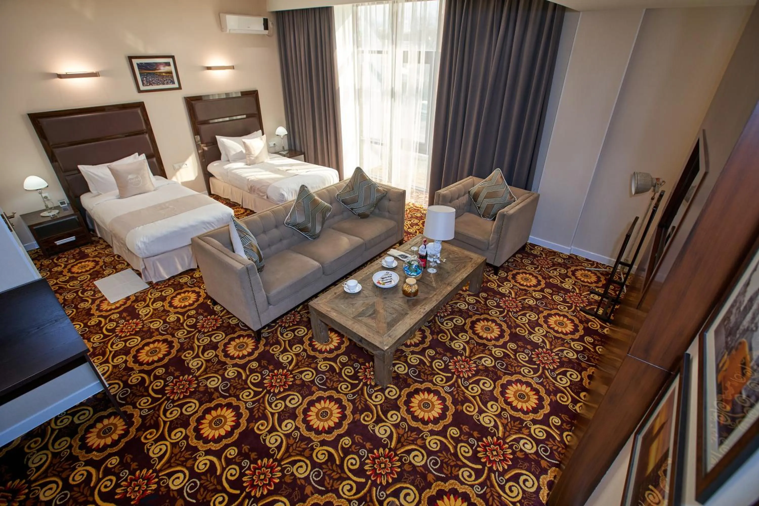 Photo of the whole room, Bed in Garden Hotel