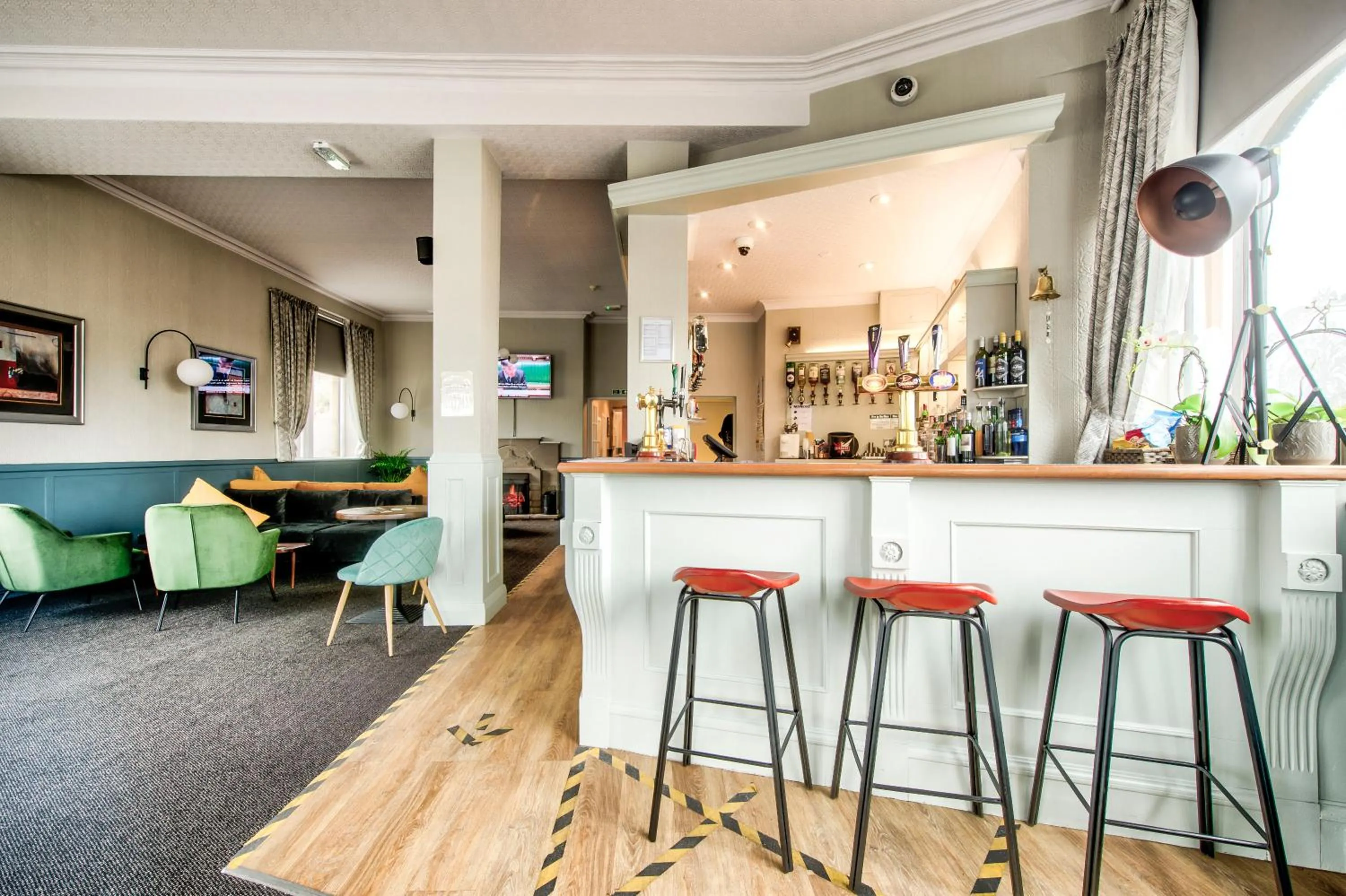 Lounge or bar in The Castle Hotel