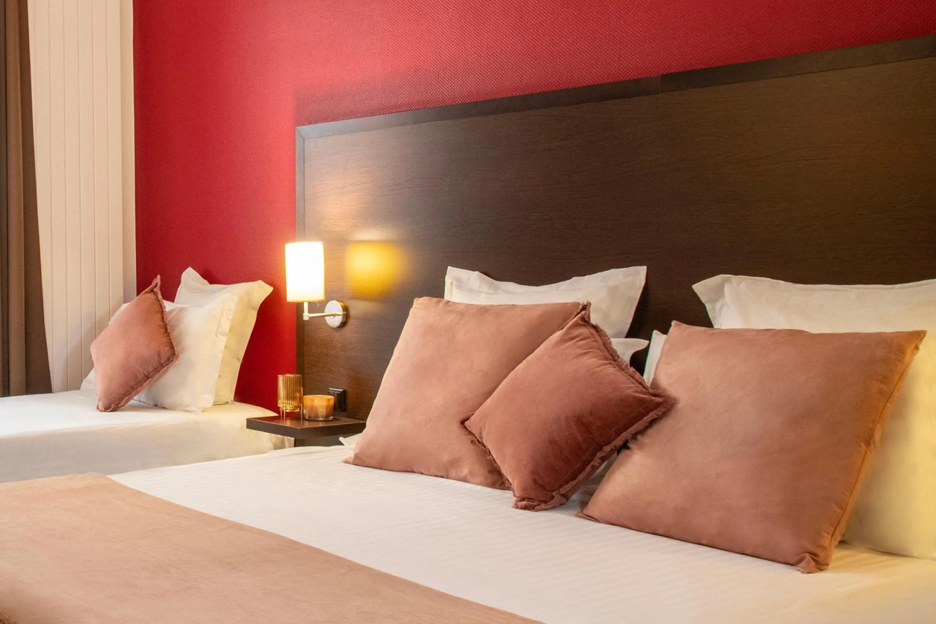 Bed in Hôtel Vendôme Menton