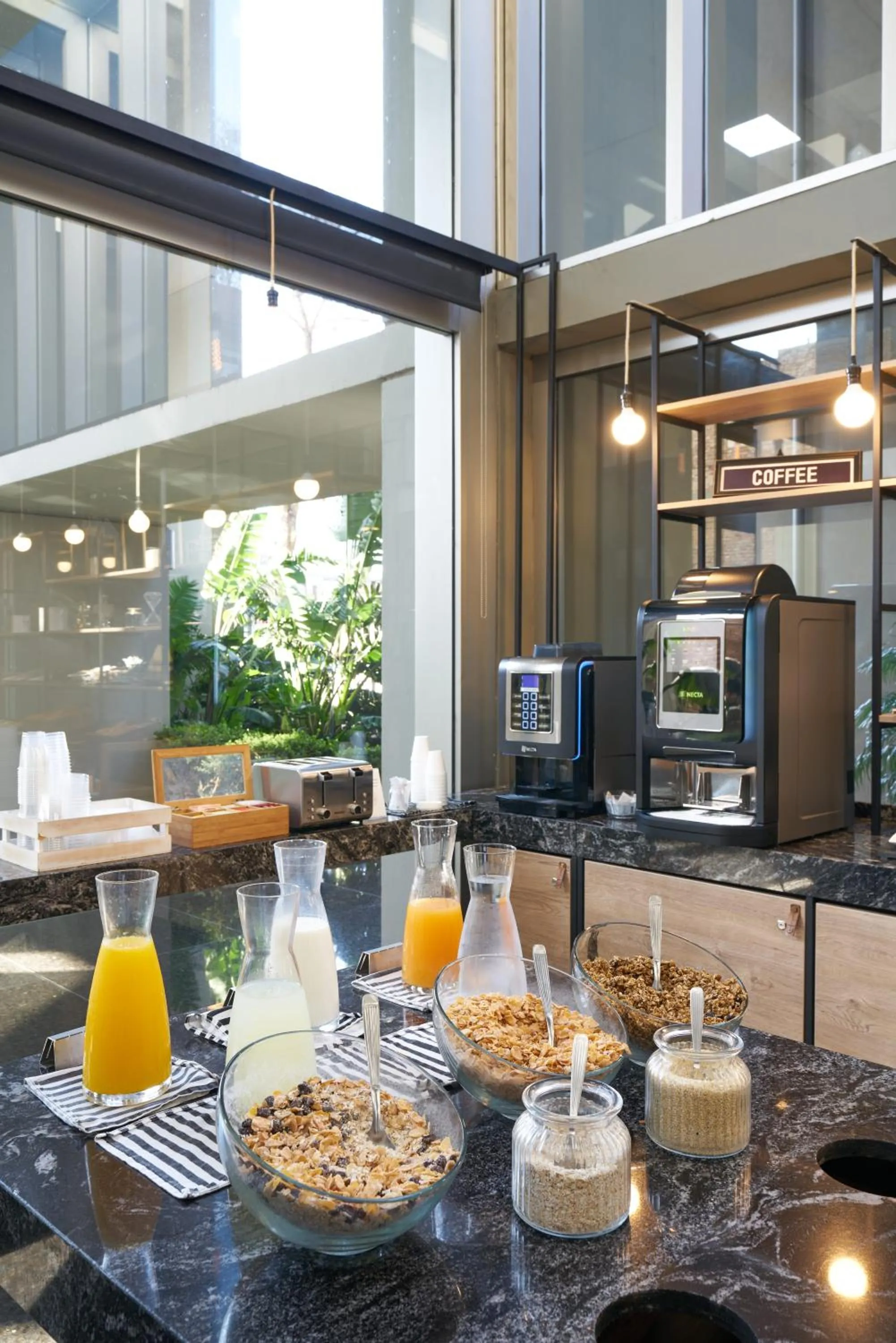 Breakfast in Almarena Madero Urbano Affiliated by Melia