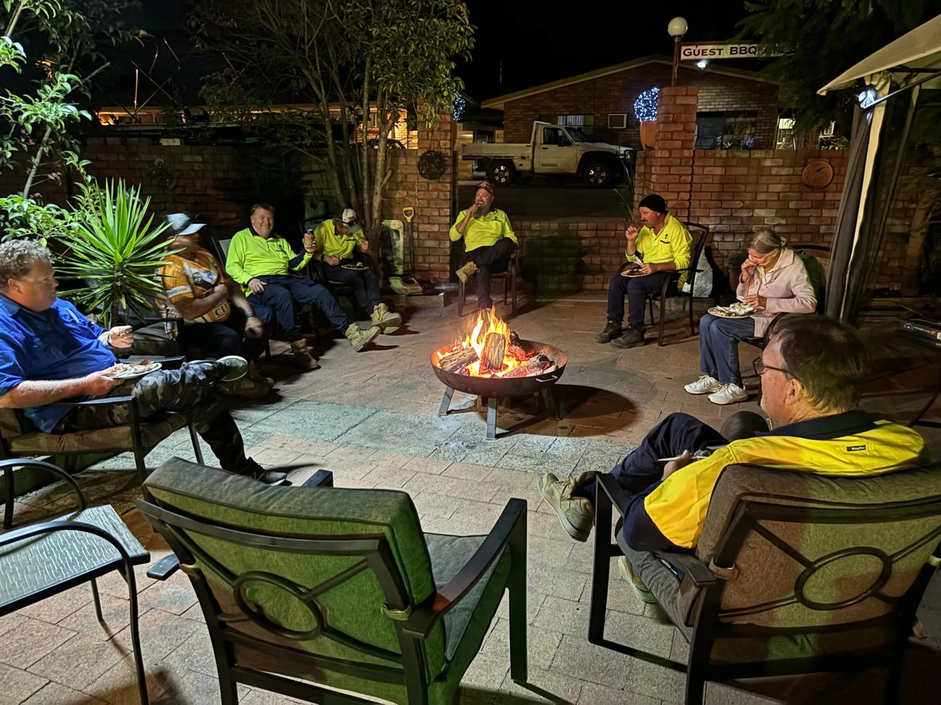 BBQ facilities in Bakery Park Motor Inn