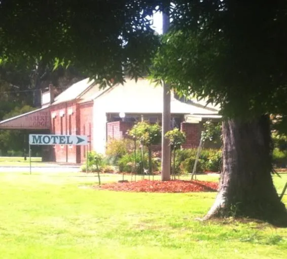 Property building in Bakery Park Motor Inn